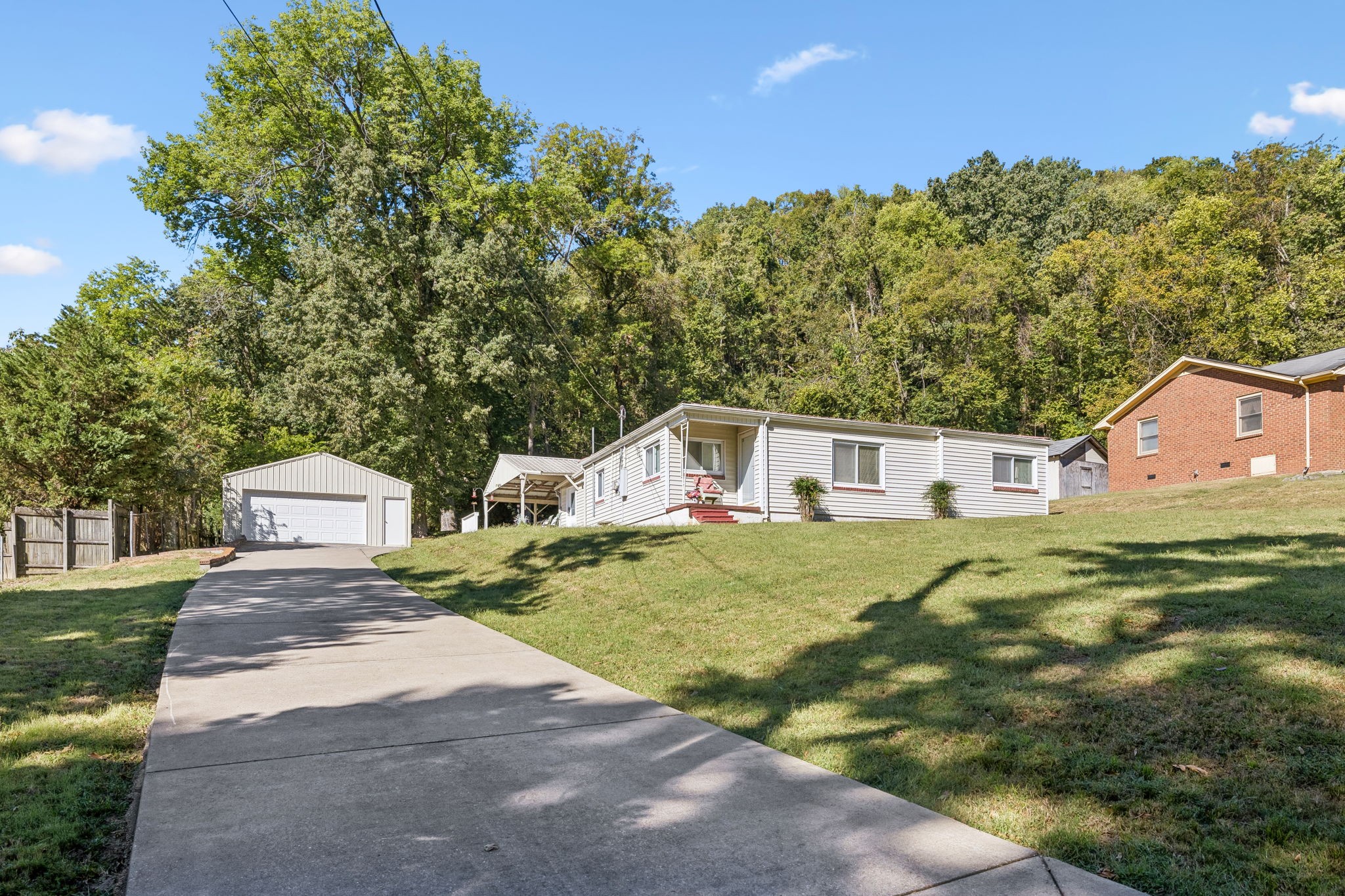 3703 Homeland Dr Property Photo 1