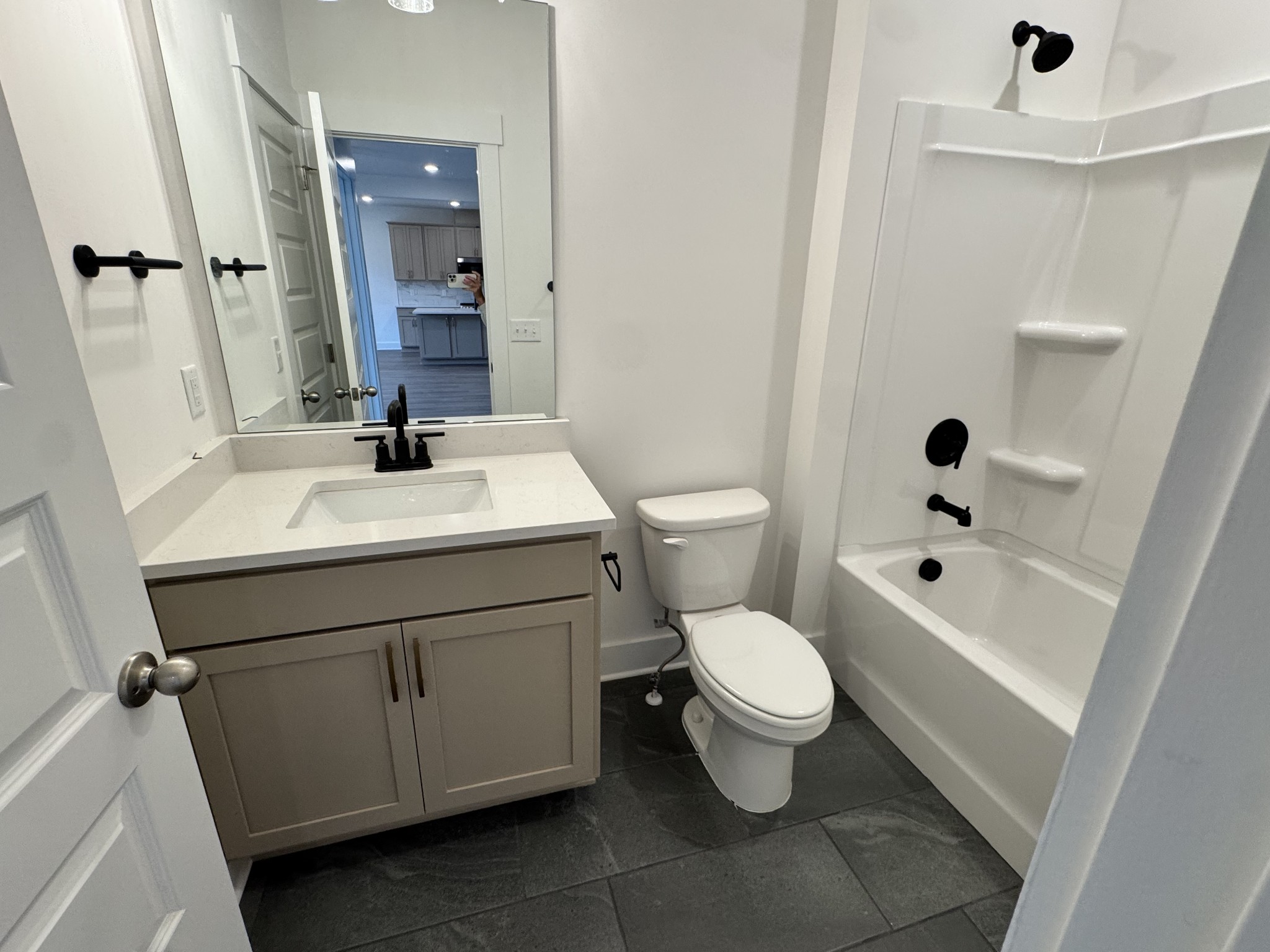 103 Barnwood Rd Property Photo 5