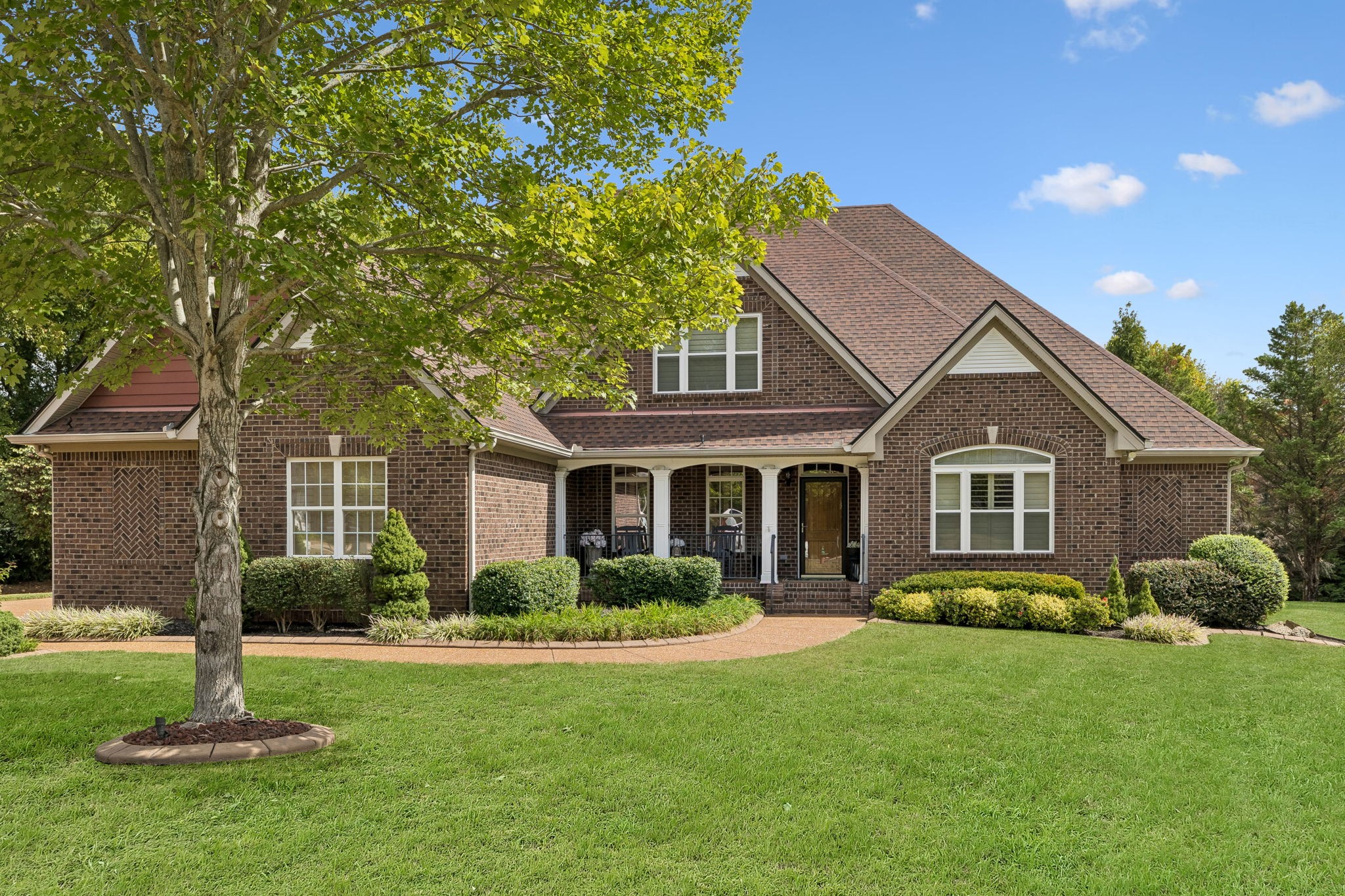 1006 Autumn Ridge Ct Property Photo 1