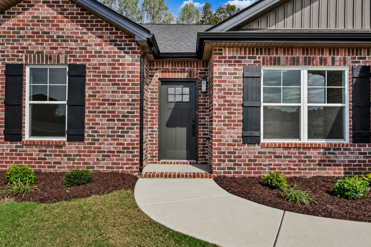 369 Idell Ct Property Photo 4