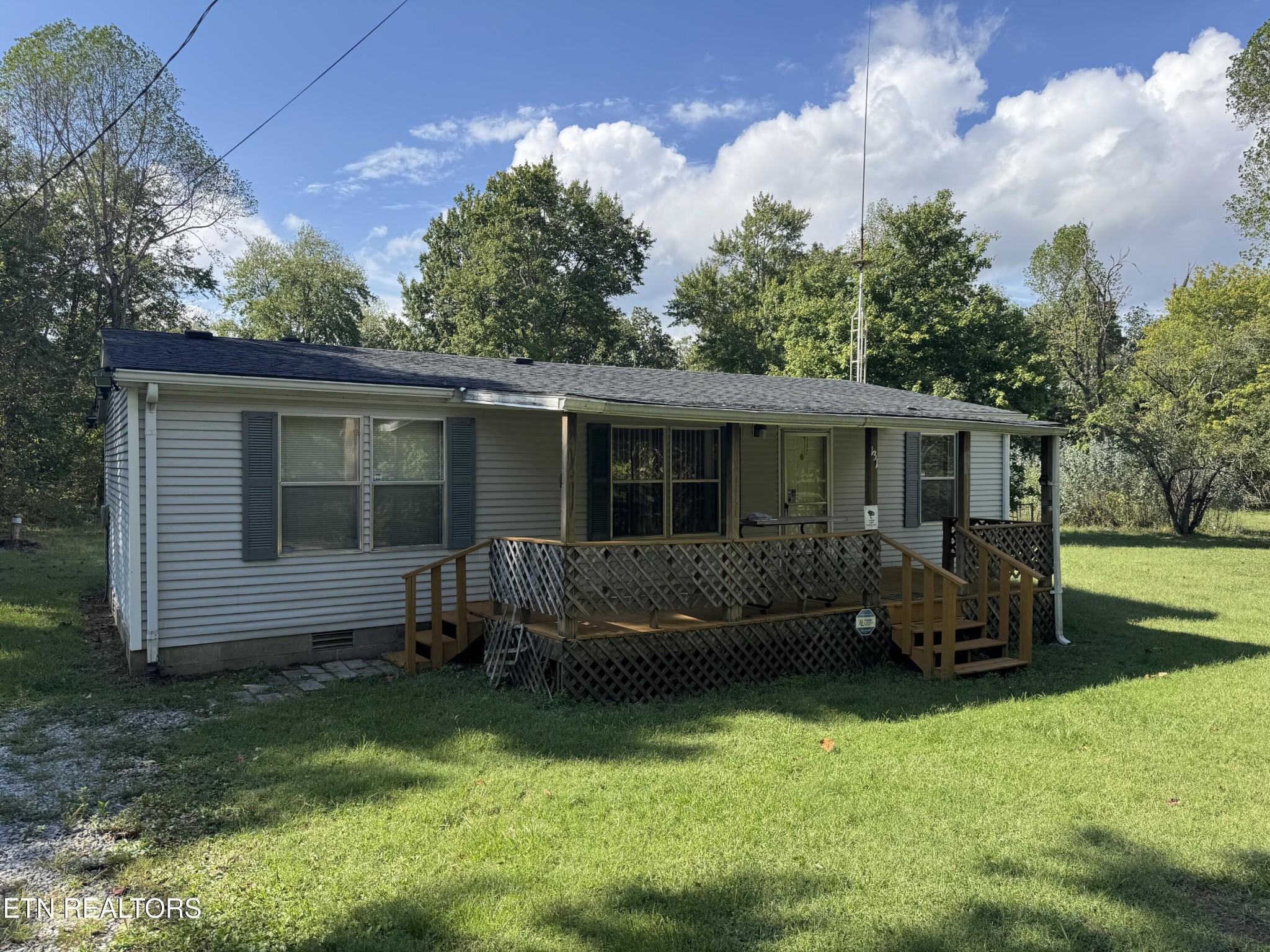 131 Bear Knob Lane Property Photo 2