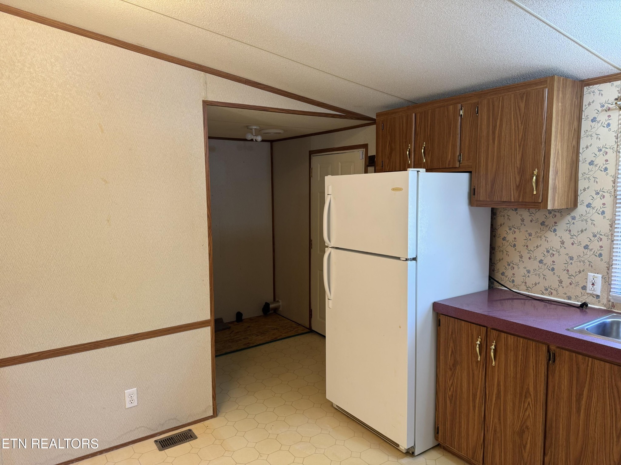 131 Bear Knob Lane Property Photo 7