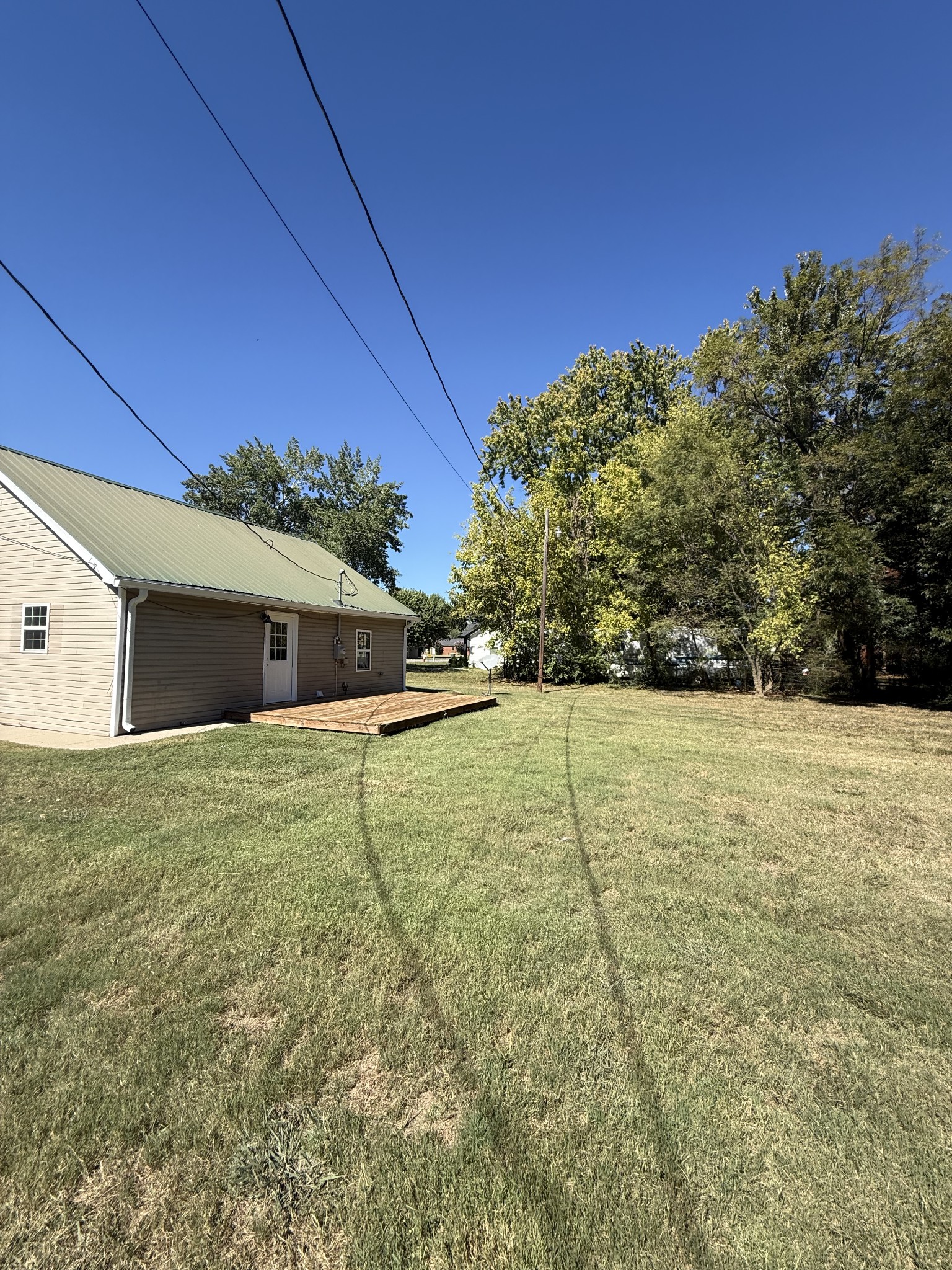 201 Dollar Ave Property Photo 4