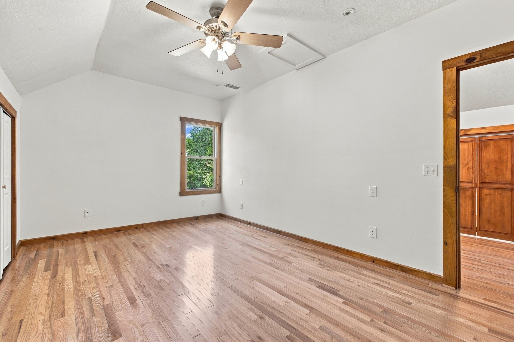 275 Harris Hollow Rd Property Photo 32