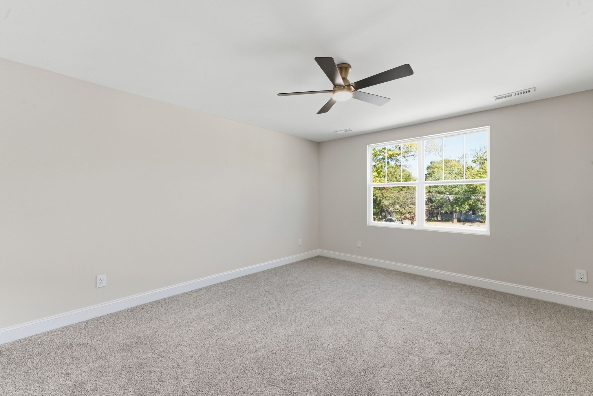 507 Lee St Property Photo 22