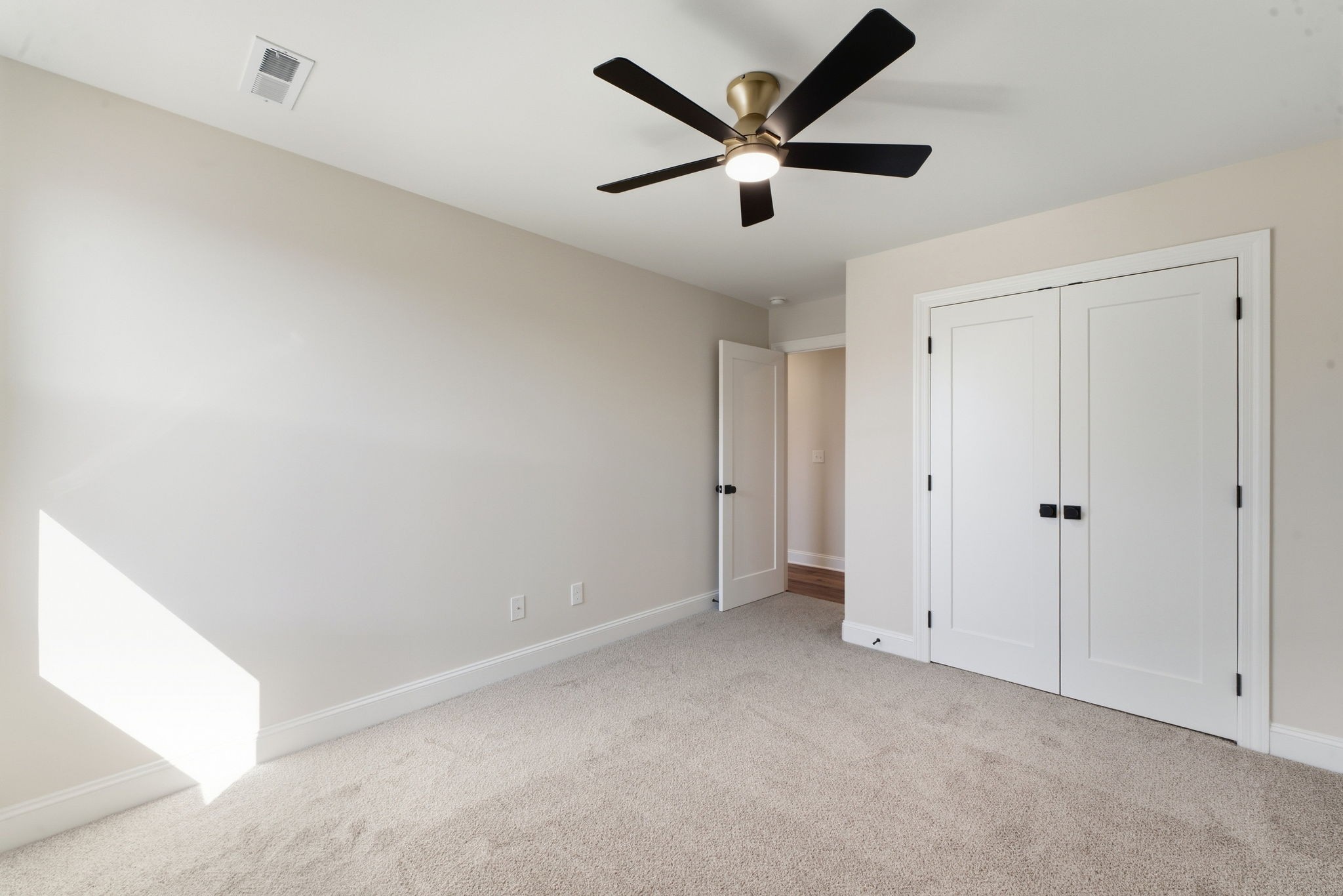 507 Lee St Property Photo 28