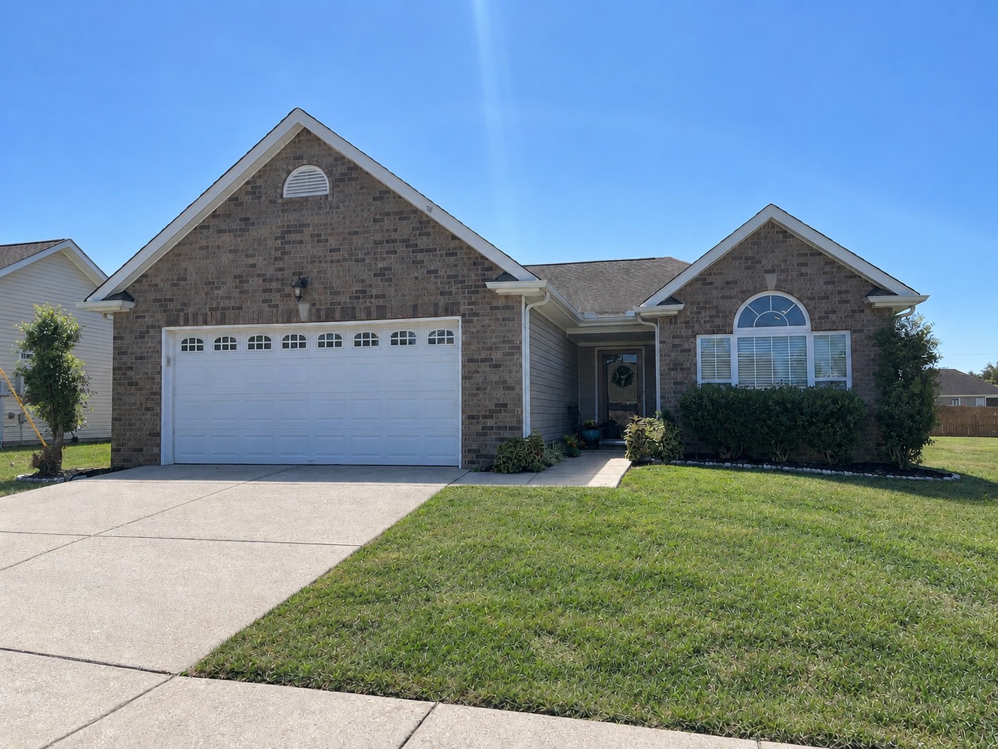 1472 Standish Dr Property Photo 1