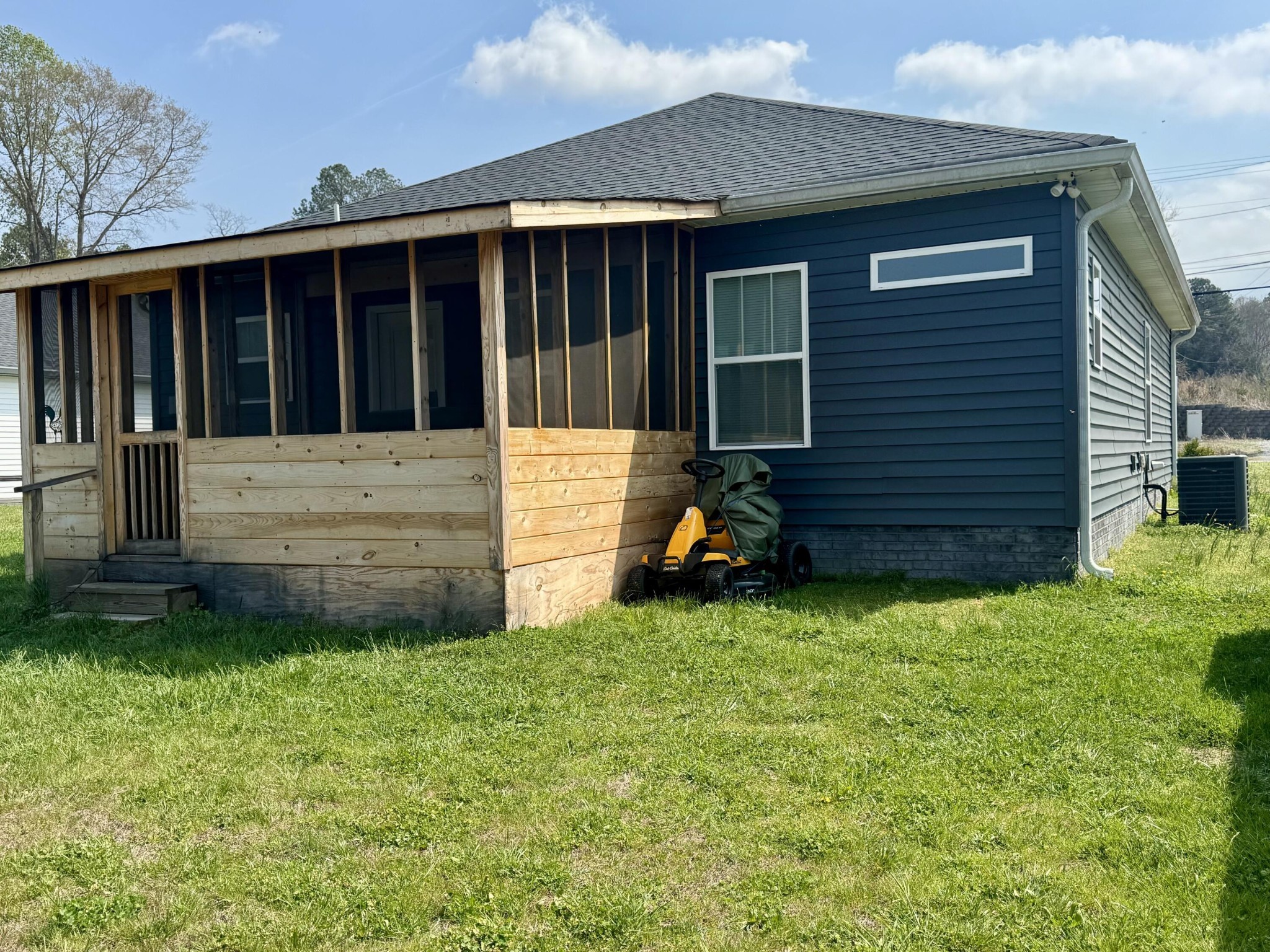 1663 Welcome Valley Road Property Photo 4