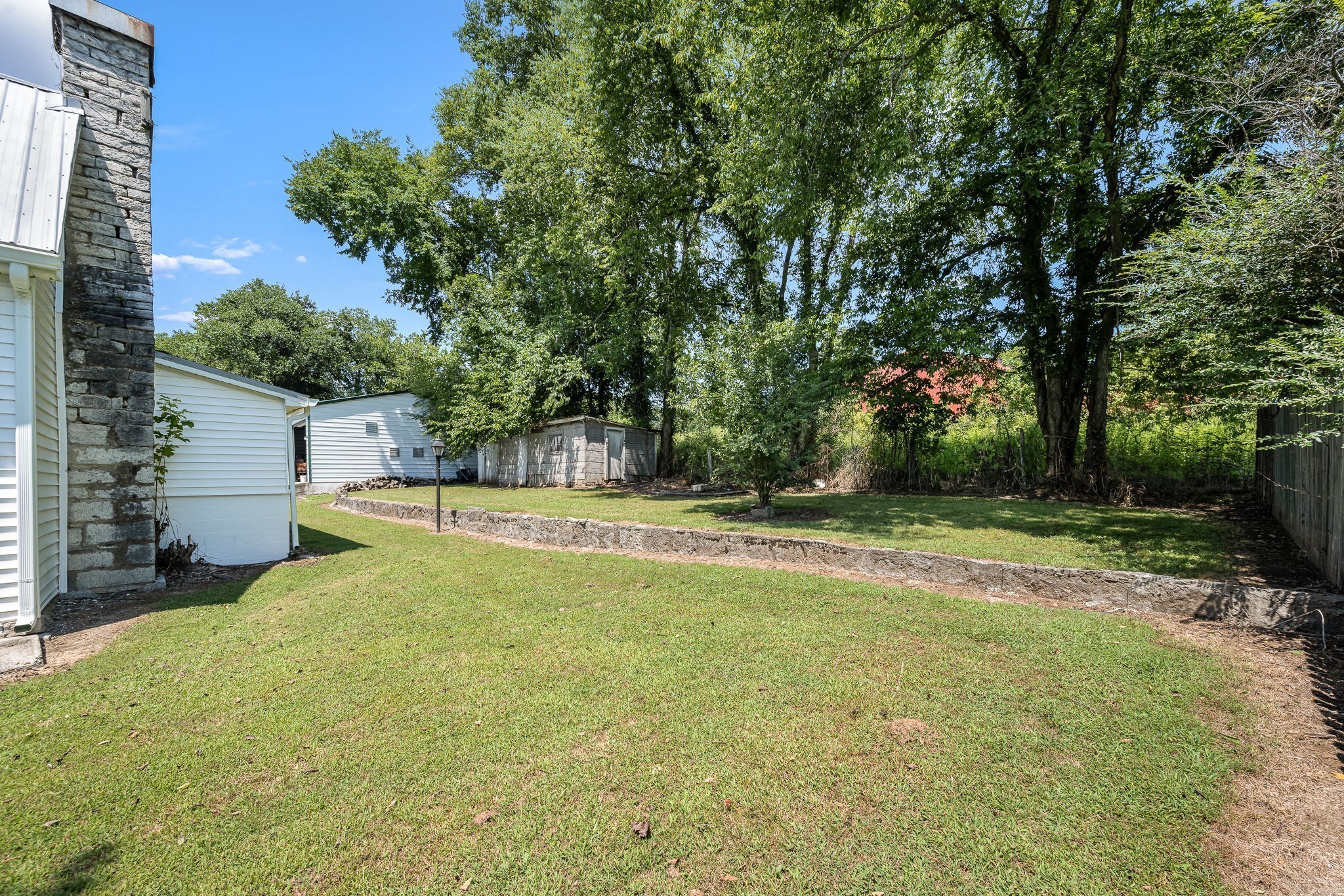 112 Re Davenport Ave Property Photo 43