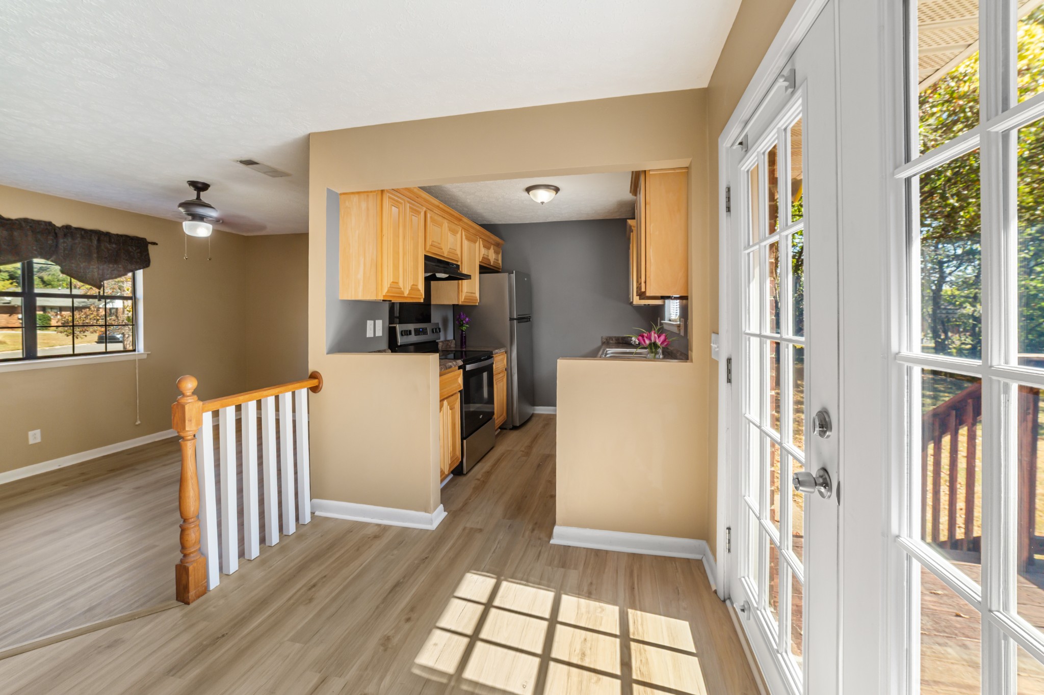4617 Woodview Cir Property Photo 12