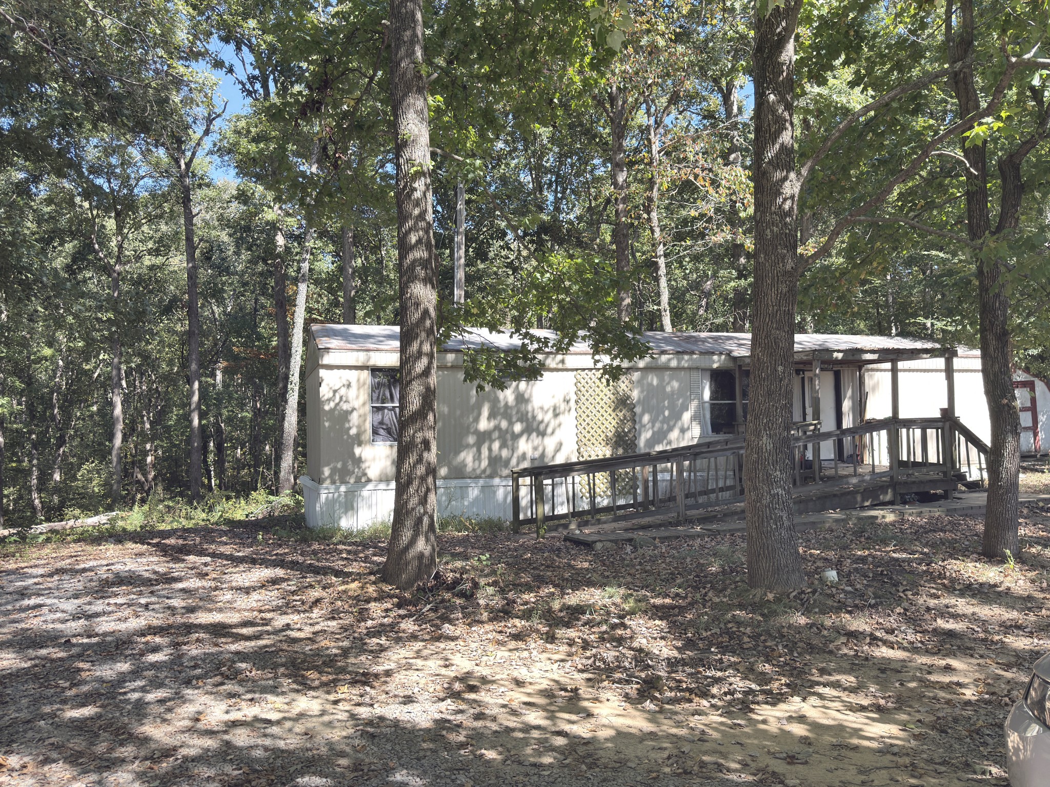 1636 Old Highway 18 Property Photo 3