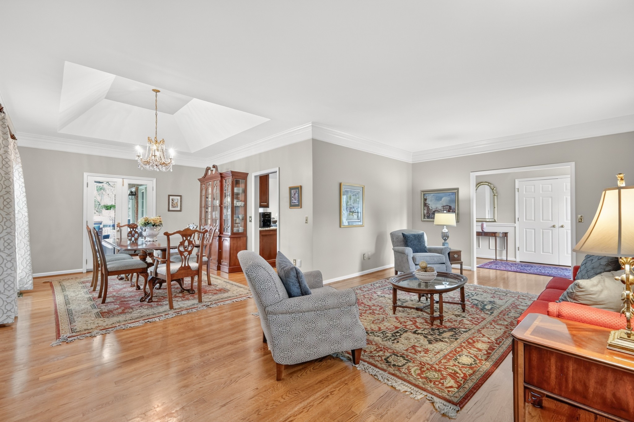 6040 Manor Pl Property Photo 12