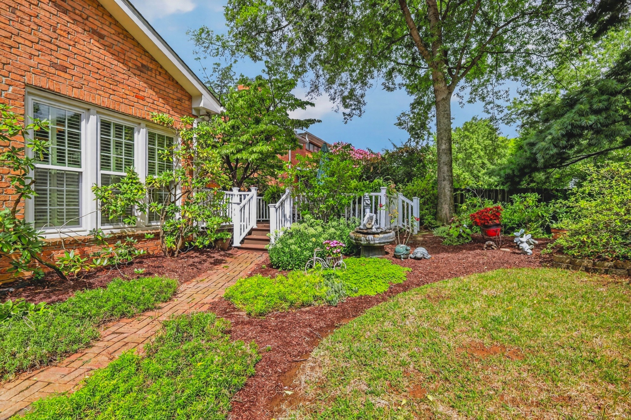 6040 Manor Pl Property Photo 60