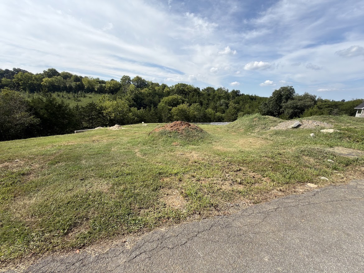 1841 Ally Ln Property Photo 3