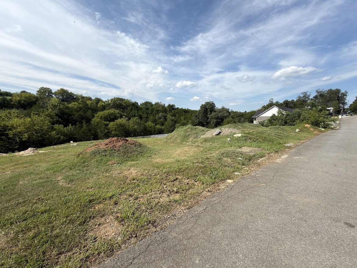 1841 Ally Ln Property Photo 4