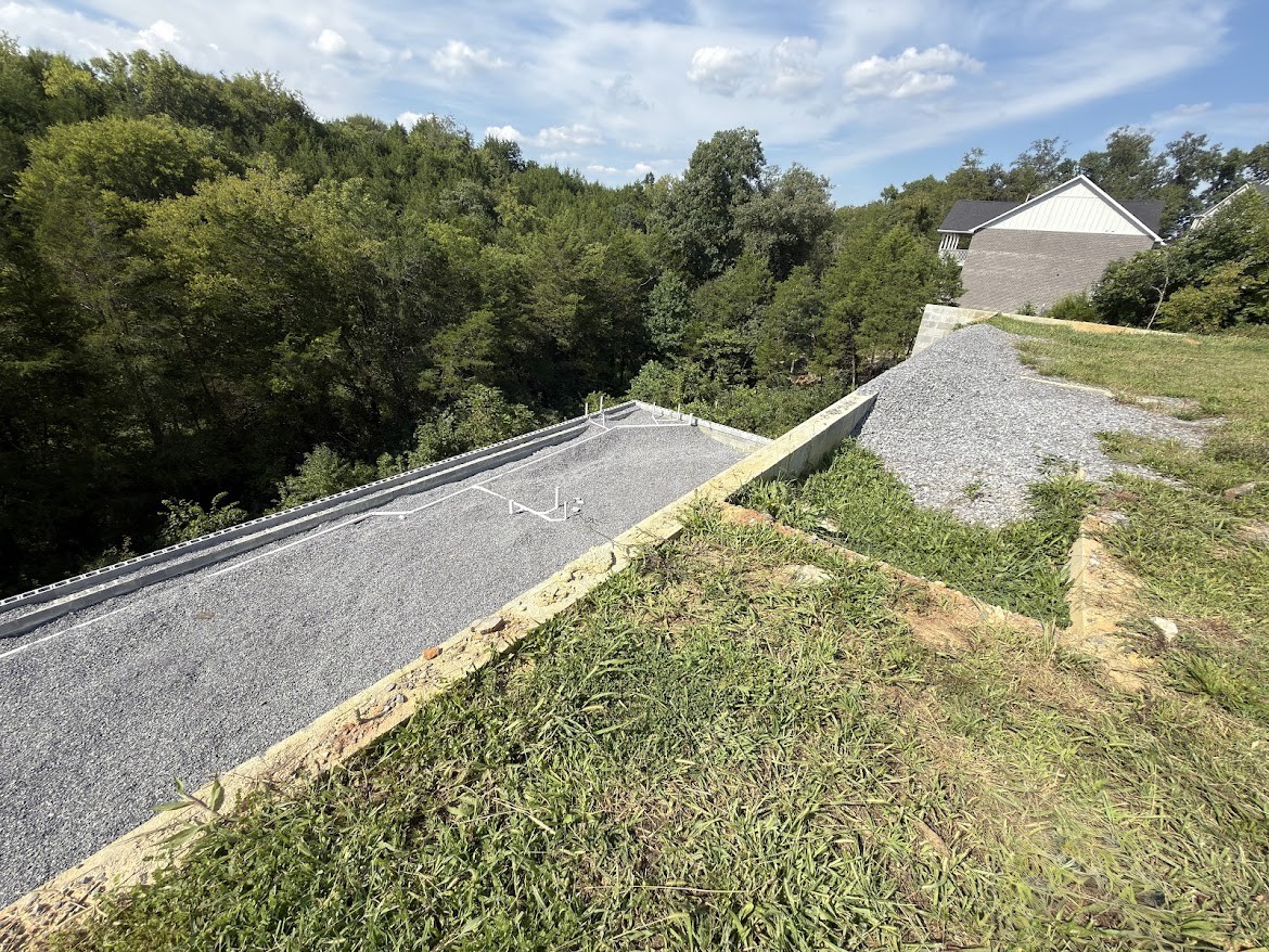 1841 Ally Ln Property Photo 7
