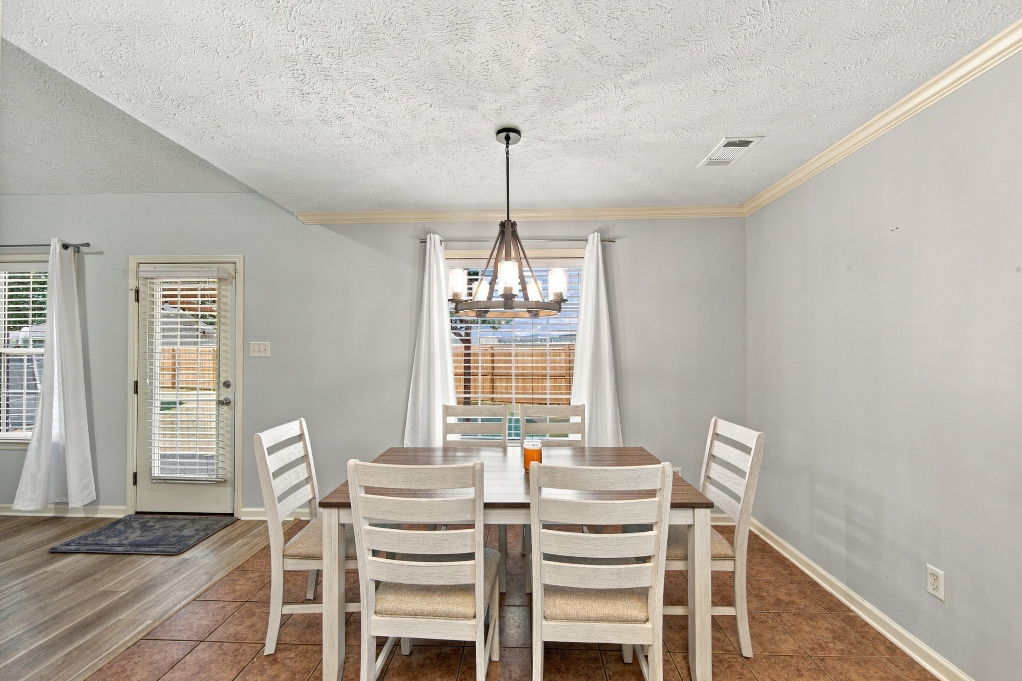 156 Juno Cv Property Photo 7
