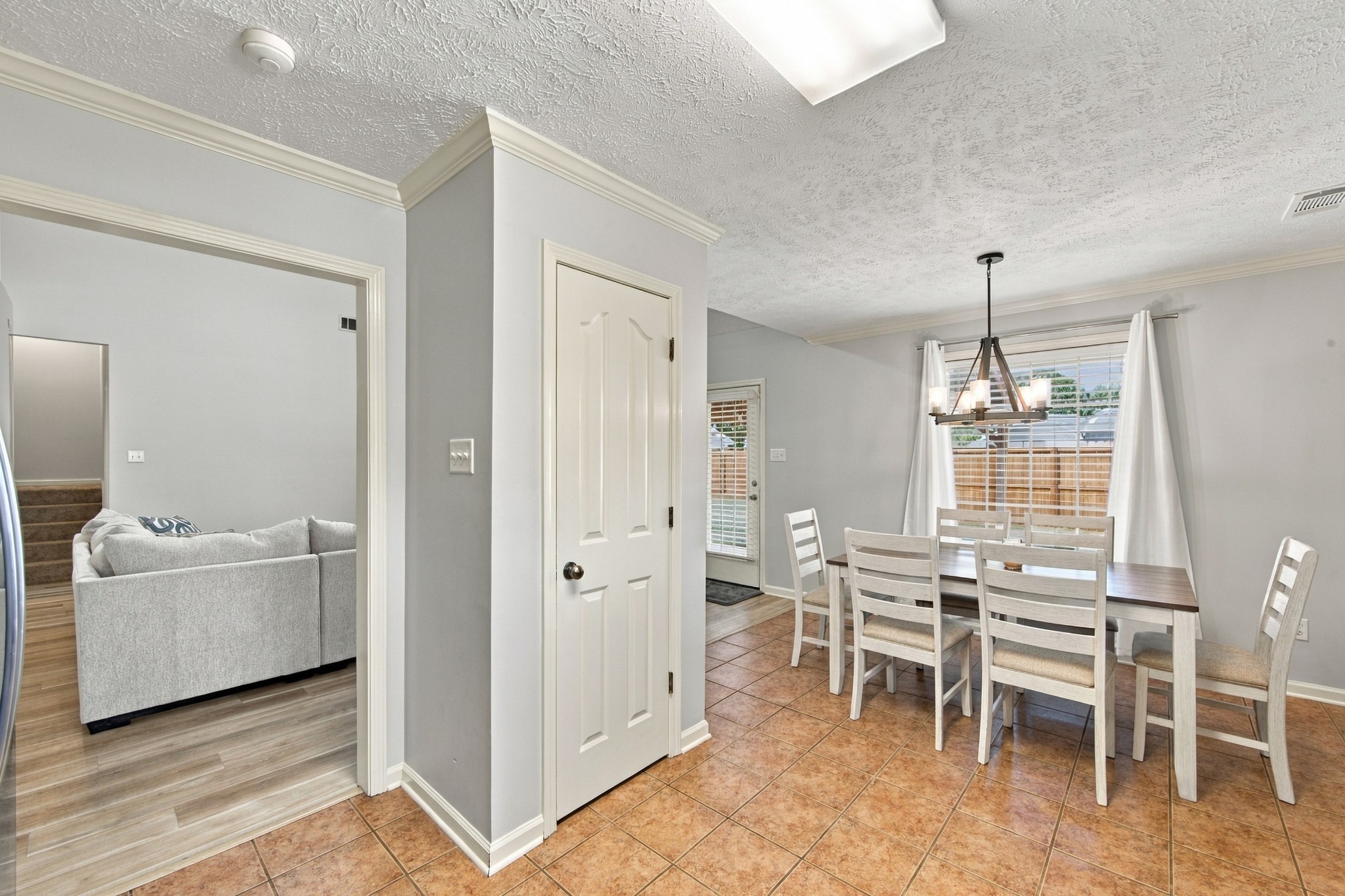 156 Juno Cv Property Photo 8