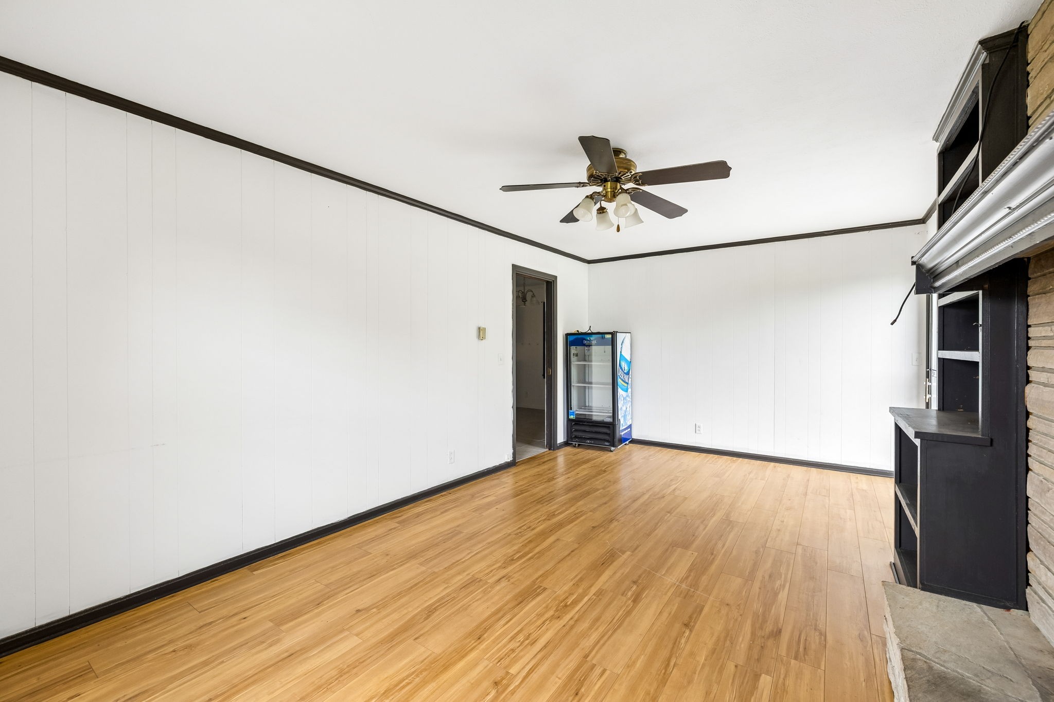 5988 Highway 31, W Property Photo 13