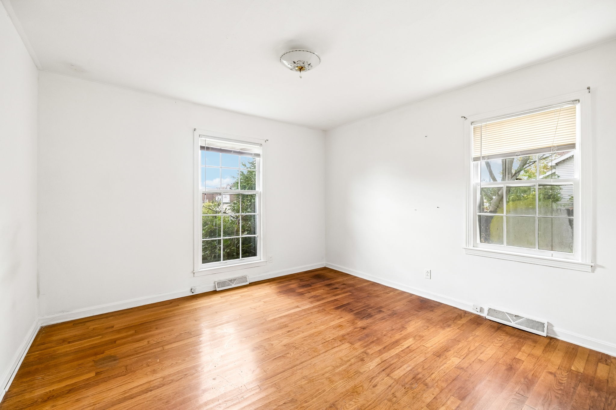 5988 Highway 31, W Property Photo 21