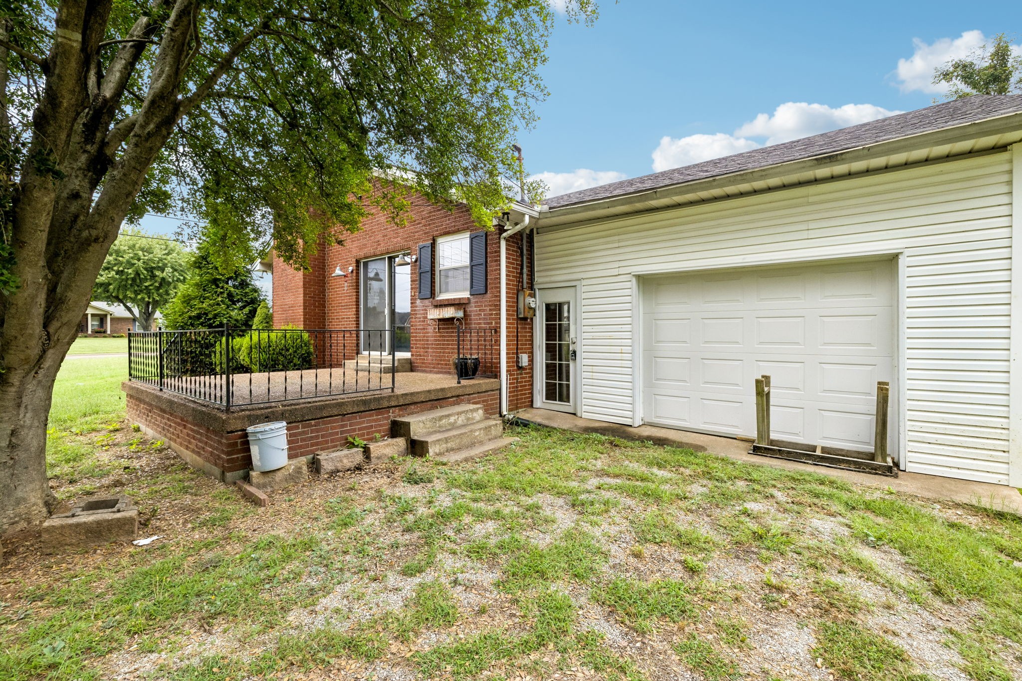 5988 Highway 31, W Property Photo 28
