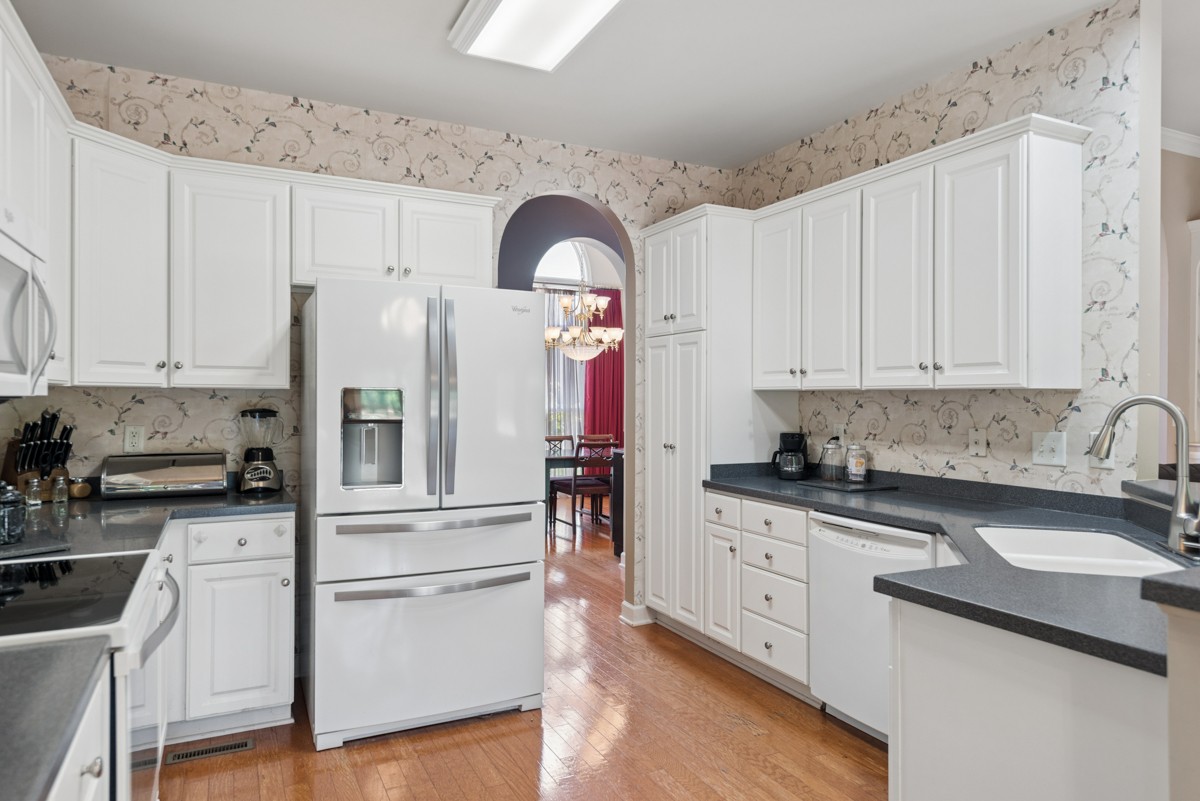 1409 Johns Meadows Cv Property Photo 11