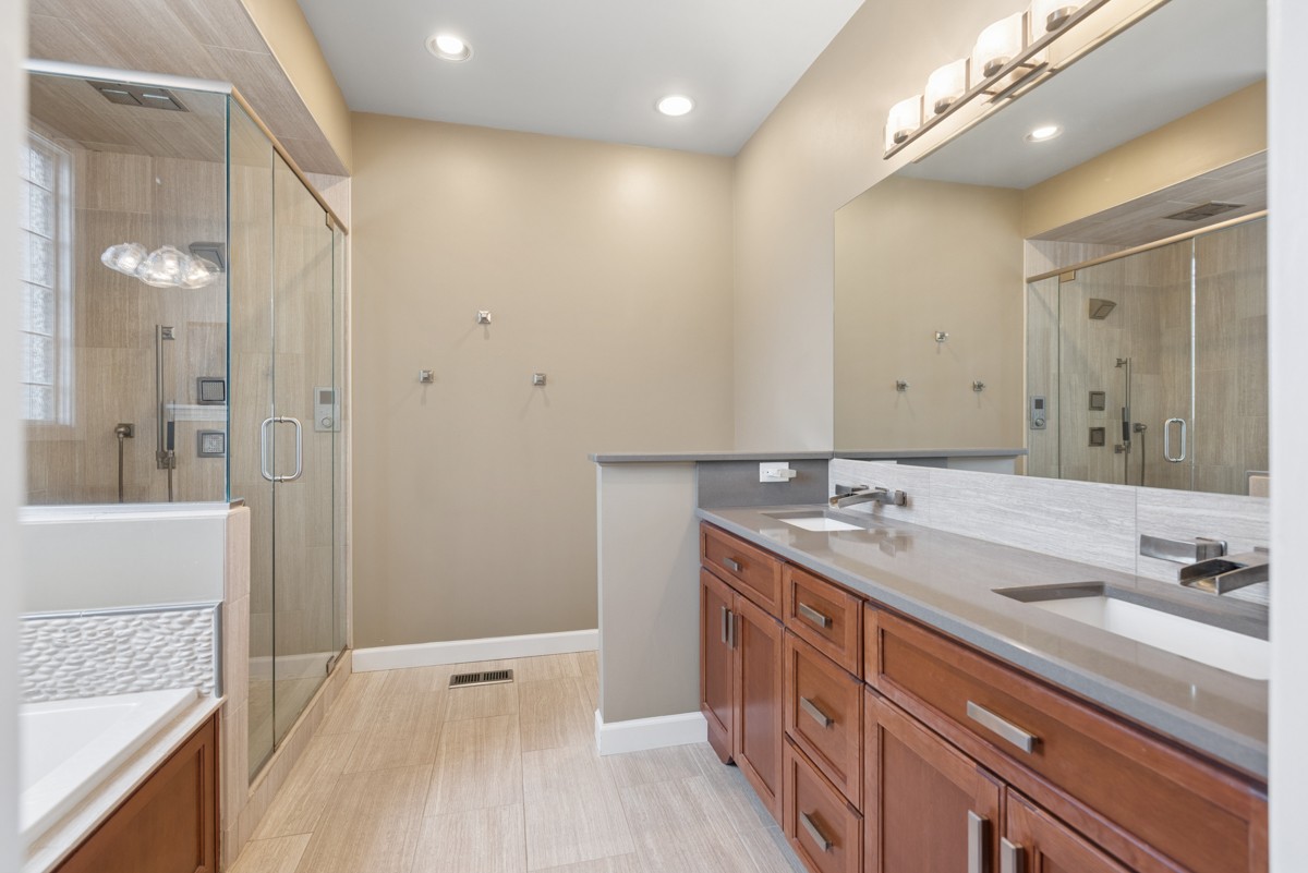 1409 Johns Meadows Cv Property Photo 21