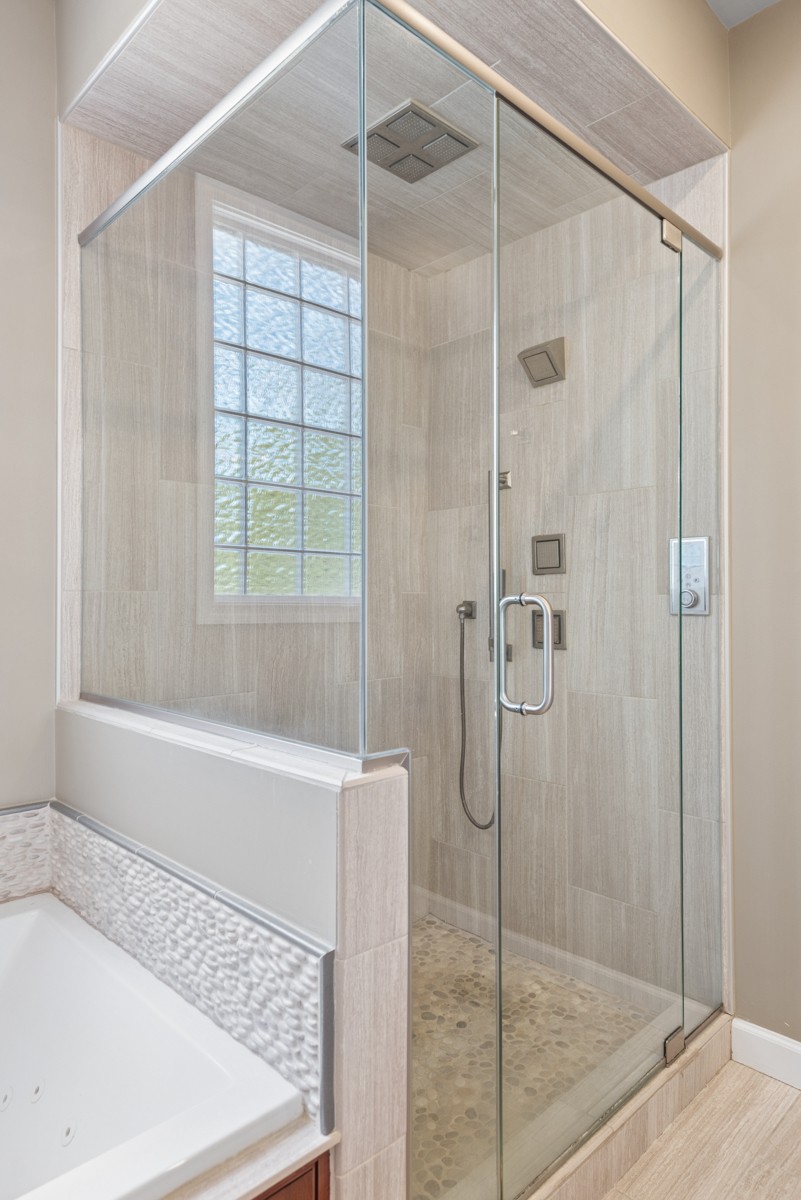 1409 Johns Meadows Cv Property Photo 24