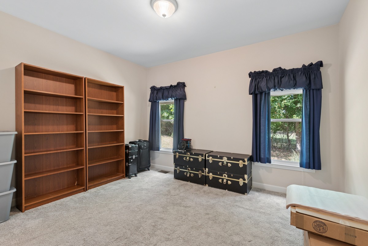 1409 Johns Meadows Cv Property Photo 27