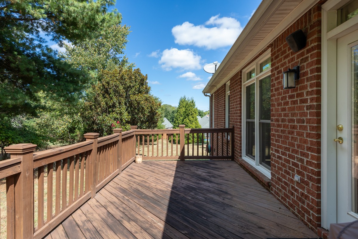 1409 Johns Meadows Cv Property Photo 39