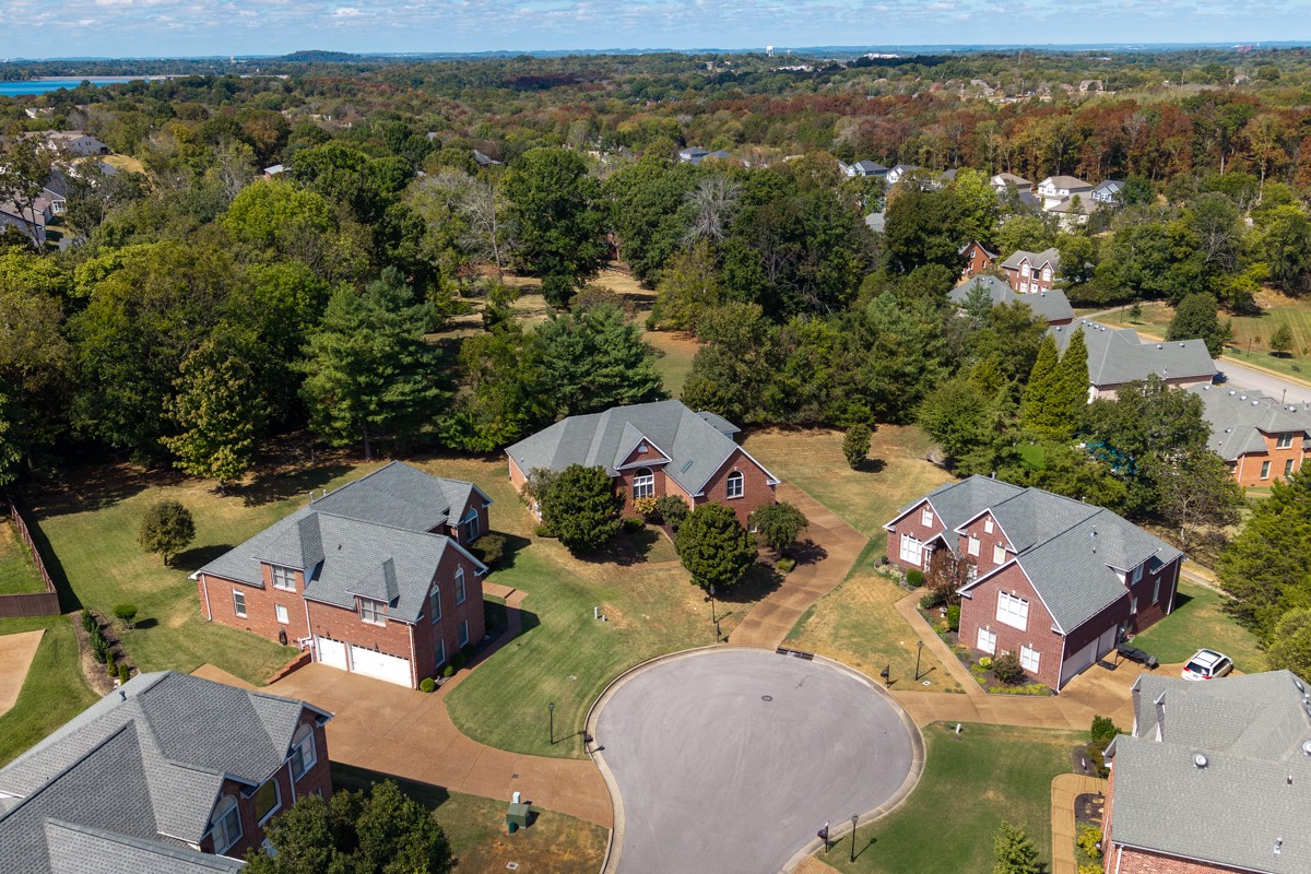 1409 Johns Meadows Cv Property Photo 44