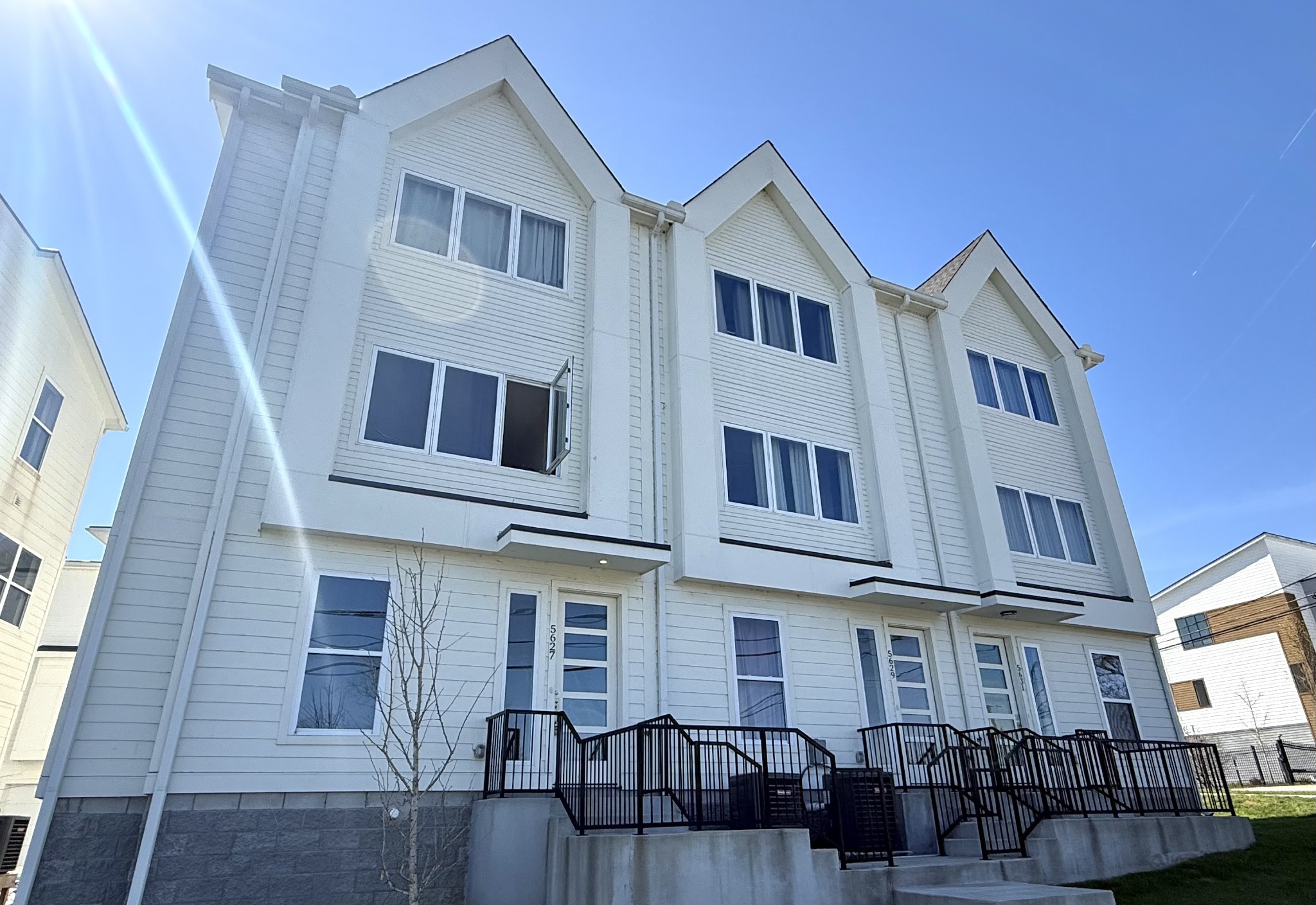 5631 Lenox Ave Property Photo 1