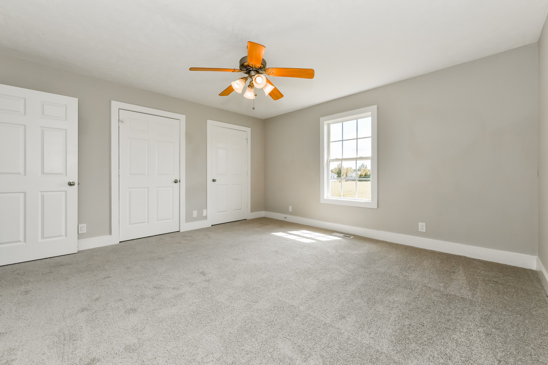 340 Green Grass Way Property Photo 12