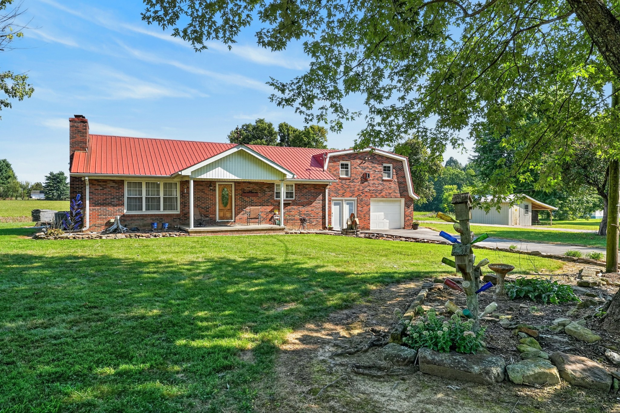 143 Fisk Rd Property Photo 1