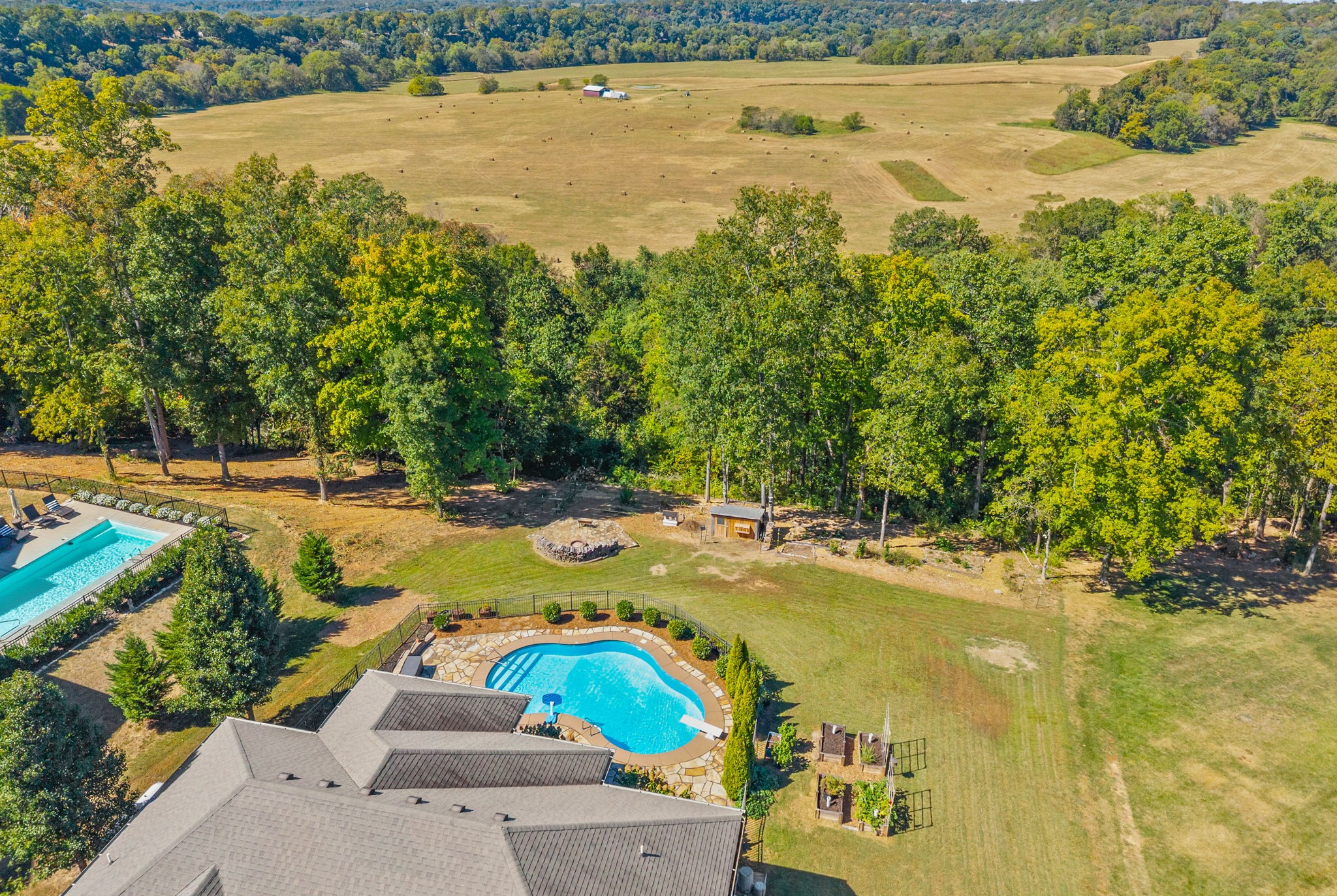 982 Red Bluff Way Property Photo 1