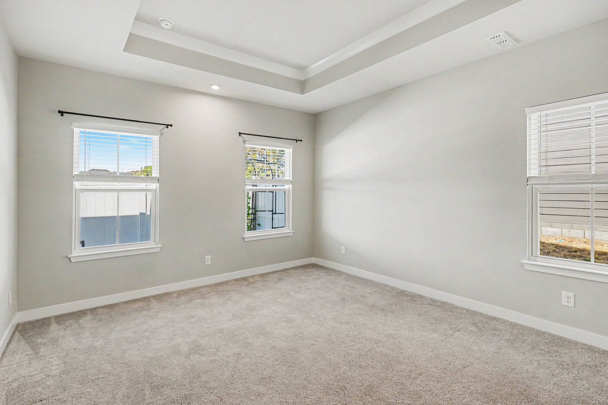 360 Camargue Ct Property Photo 12