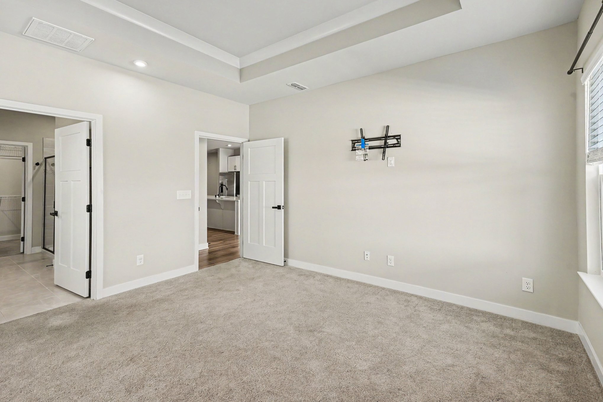 360 Camargue Ct Property Photo 14