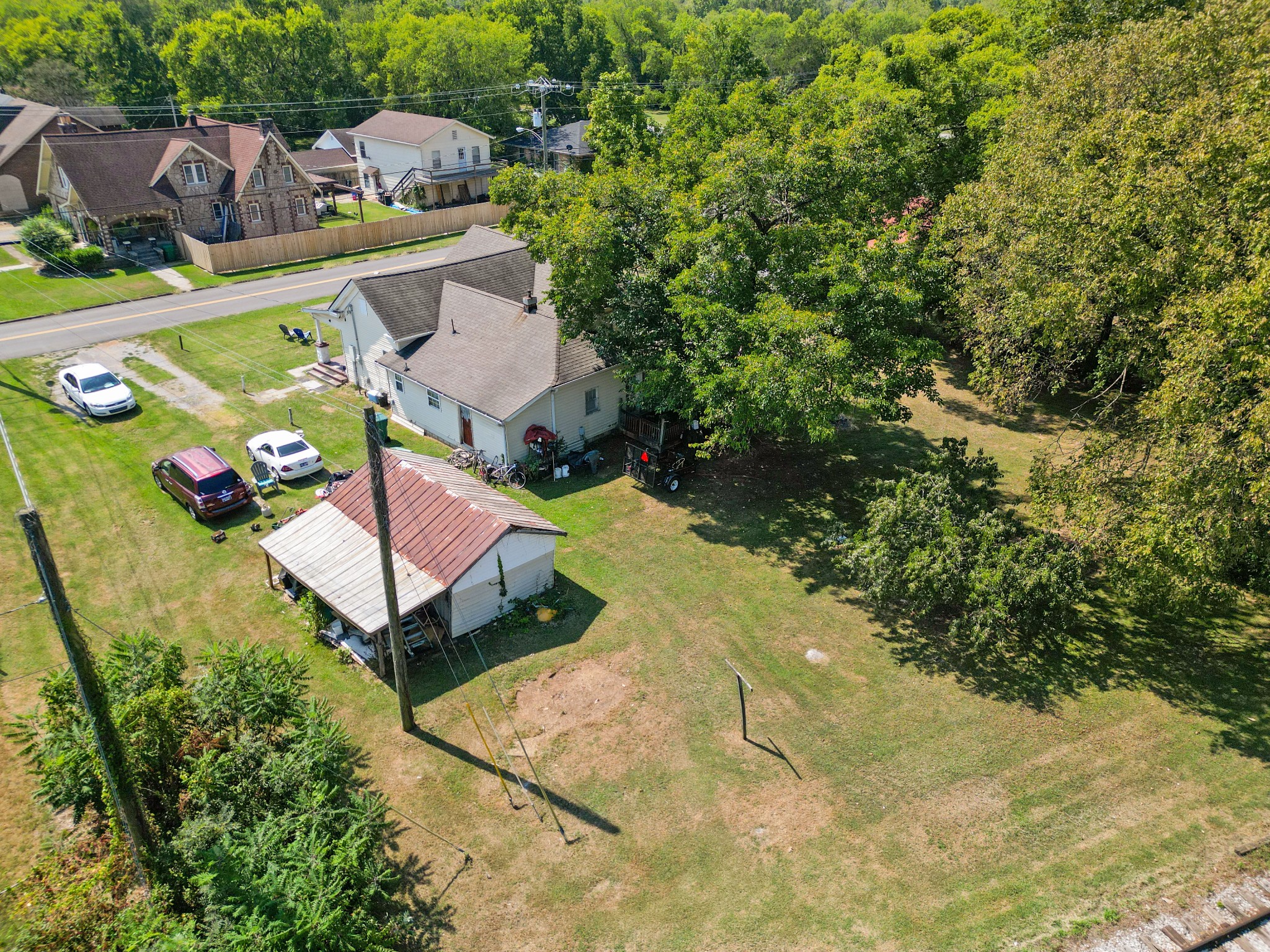 401 Hill St Property Photo 9