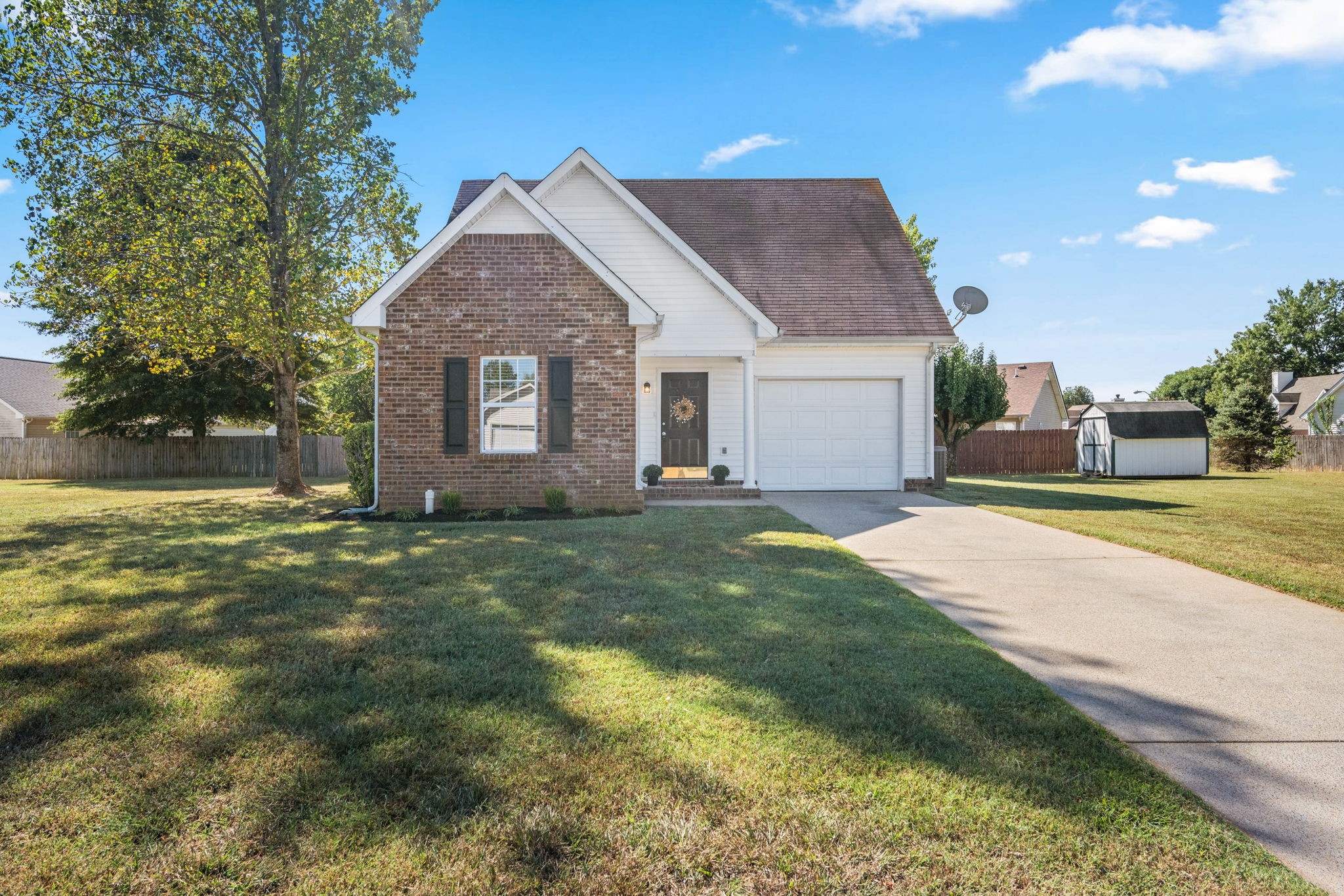 2941 Windemere Dr Property Photo 1