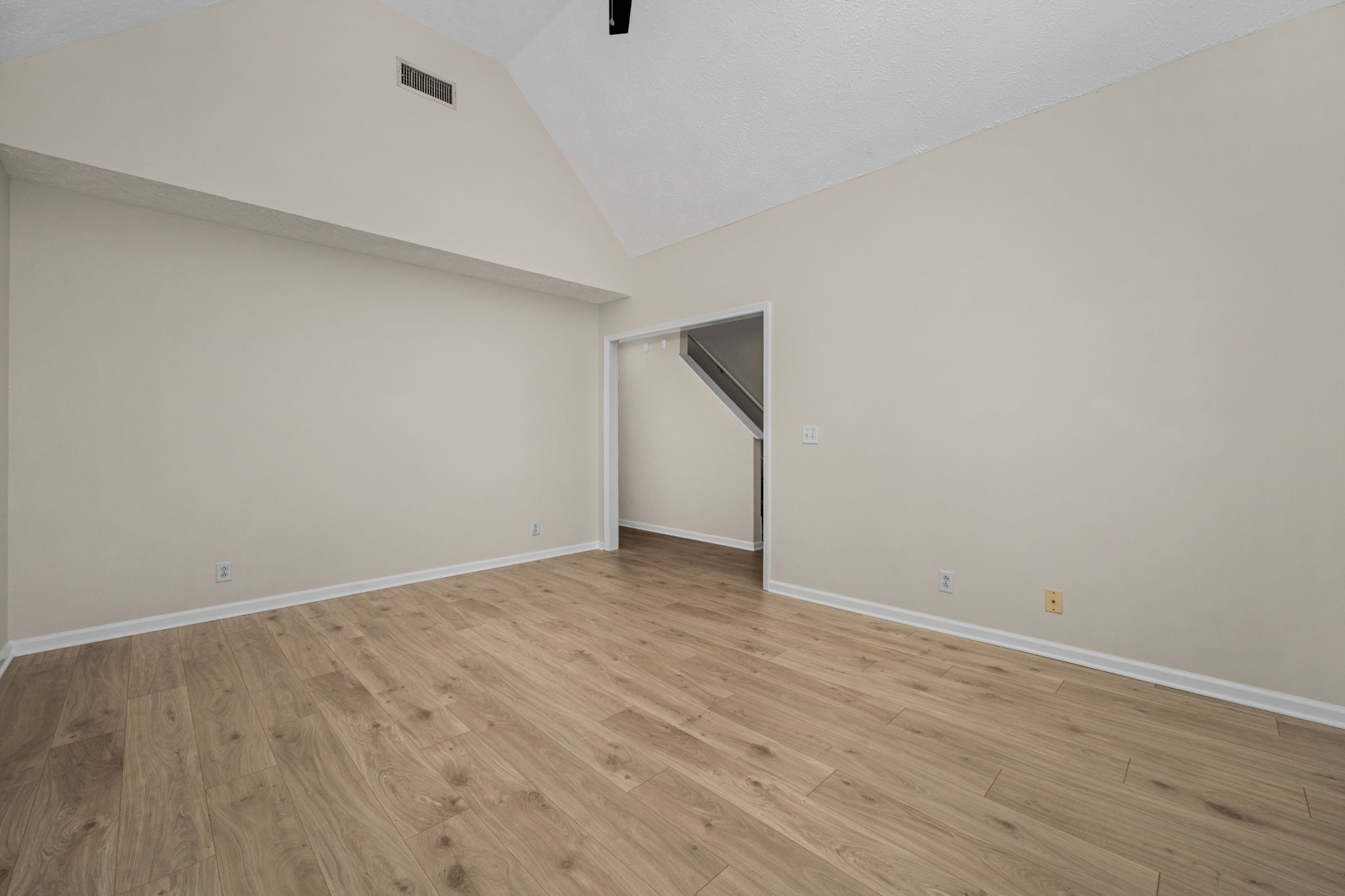 2941 Windemere Dr Property Photo 5