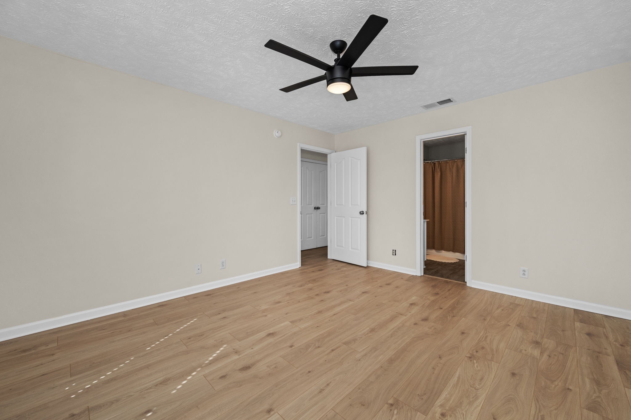 2941 Windemere Dr Property Photo 12