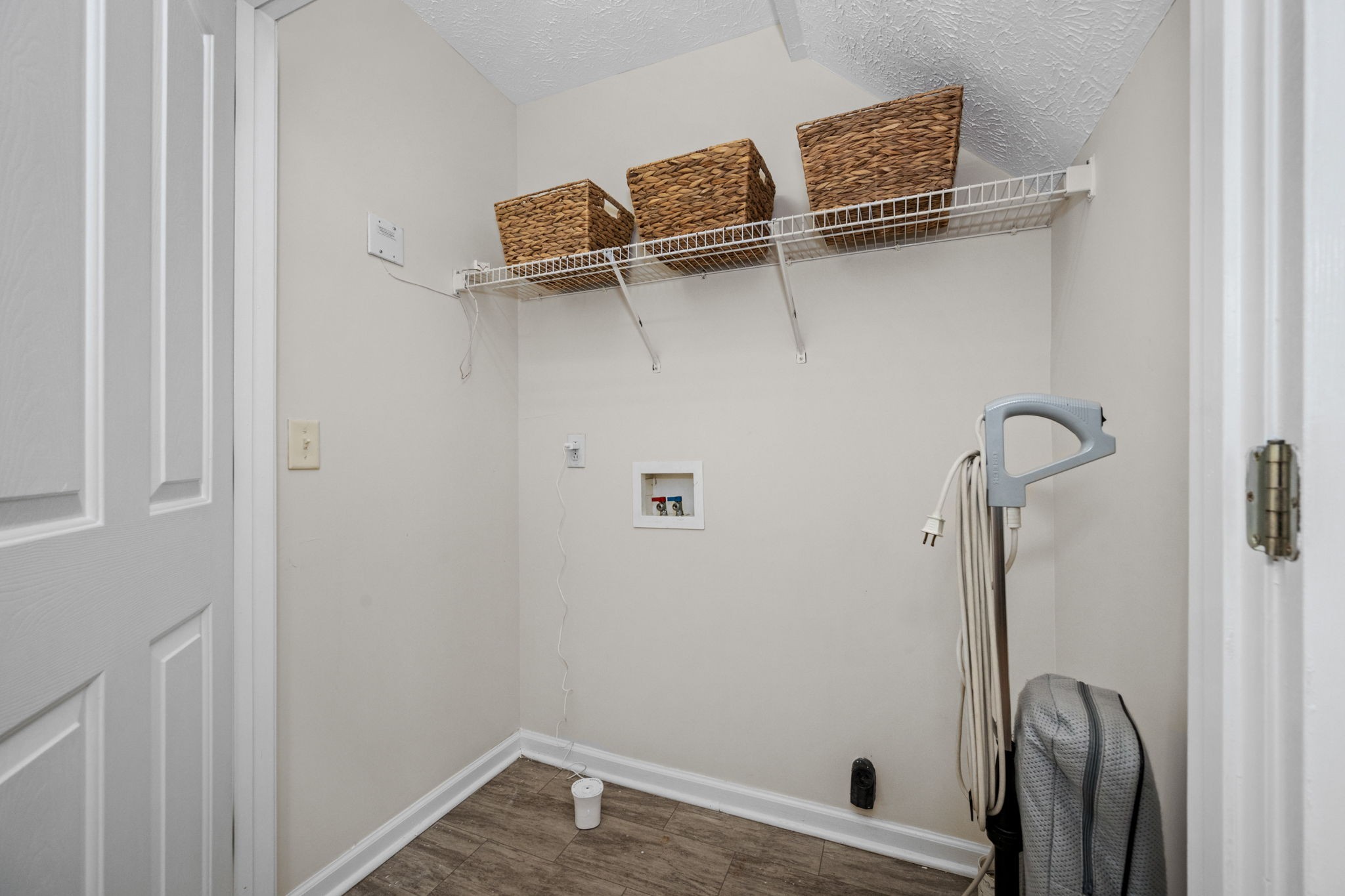 2941 Windemere Dr Property Photo 22