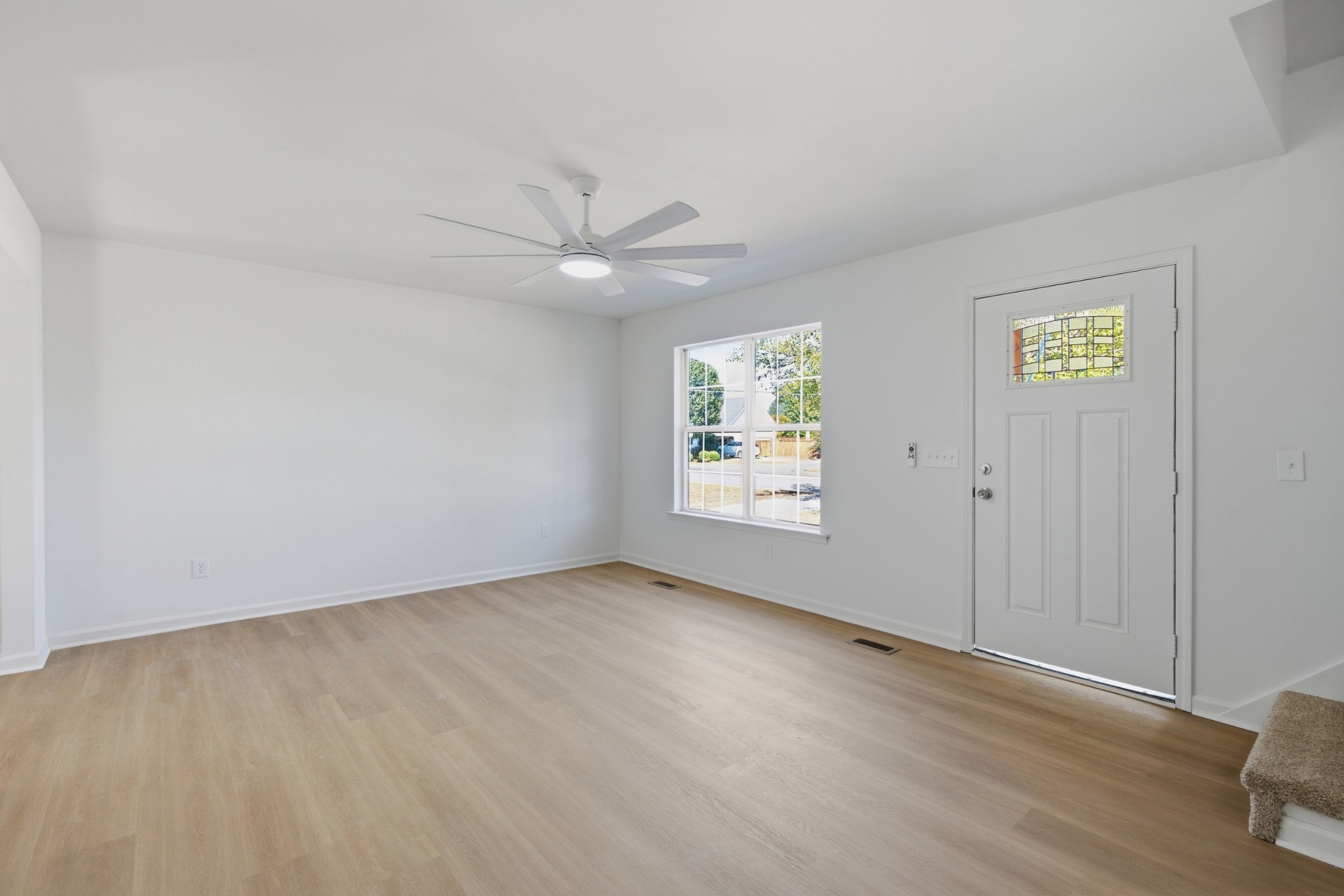 2815 Kedzie Dr Property Photo 8