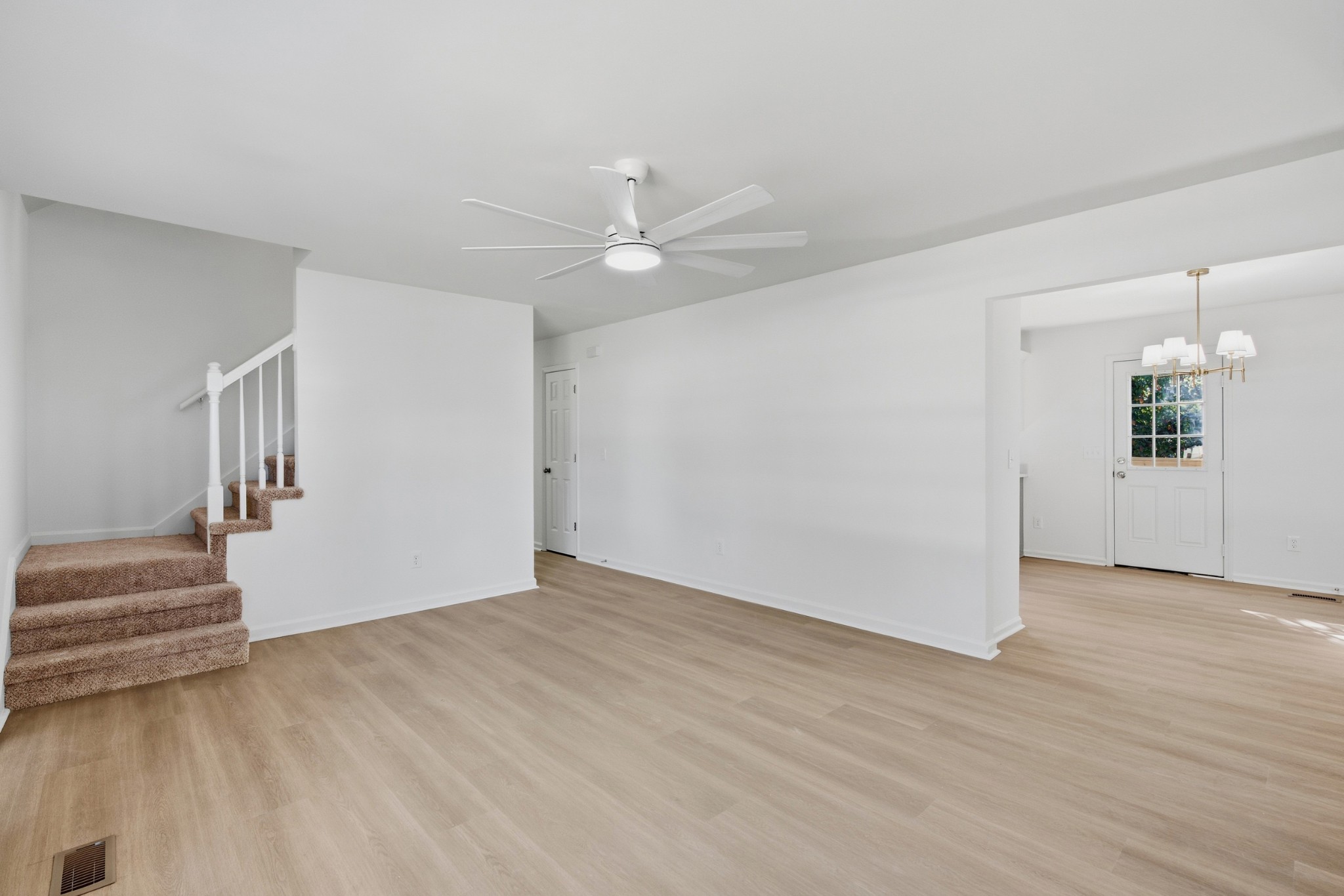 2815 Kedzie Dr Property Photo 9
