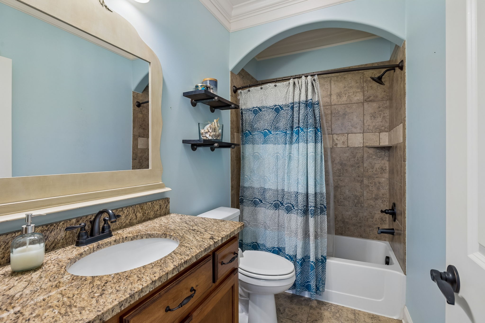 3004 Brisbane Ct Property Photo 15