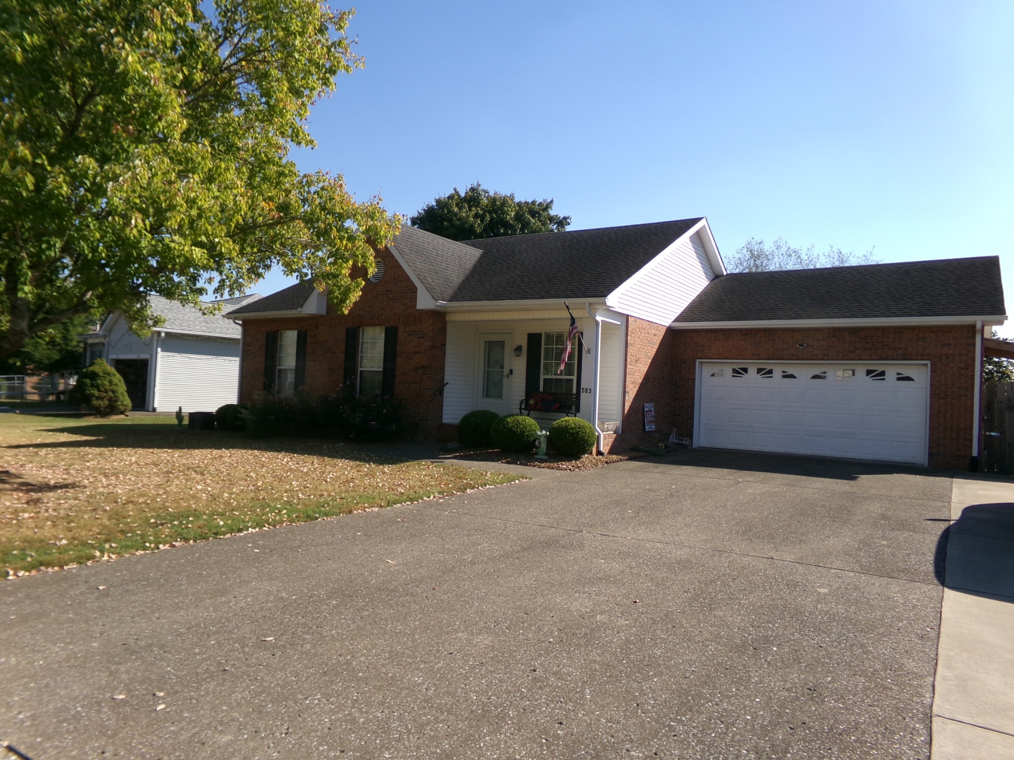 583 Cottonwood Dr Property Photo 1