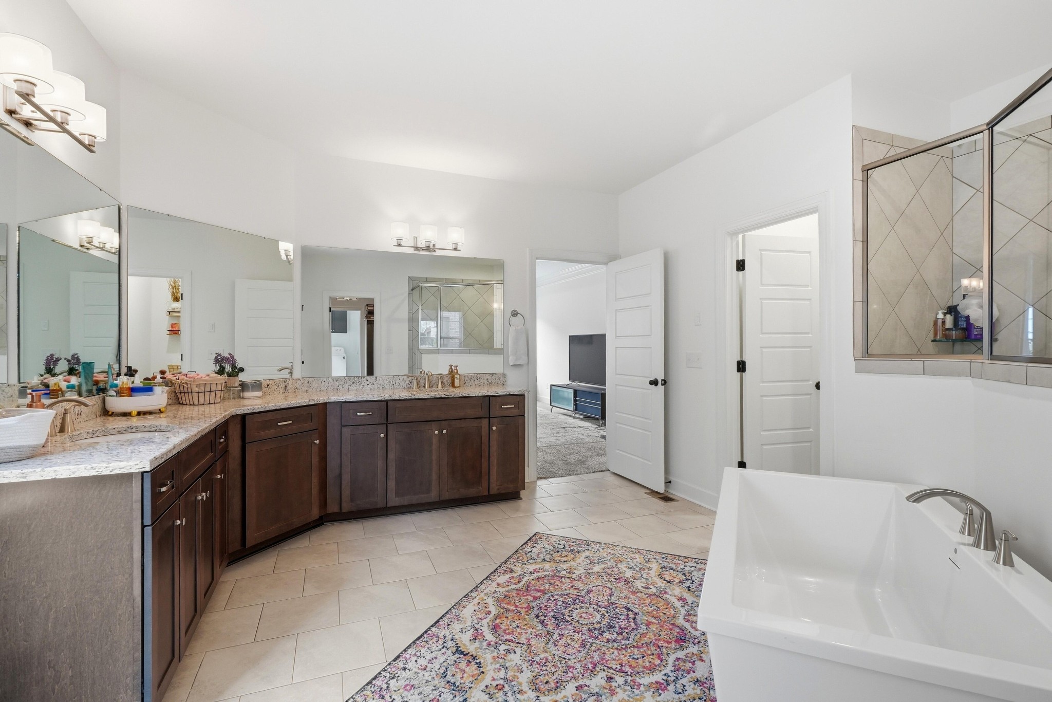 2037 Bocage Cir Property Photo 32