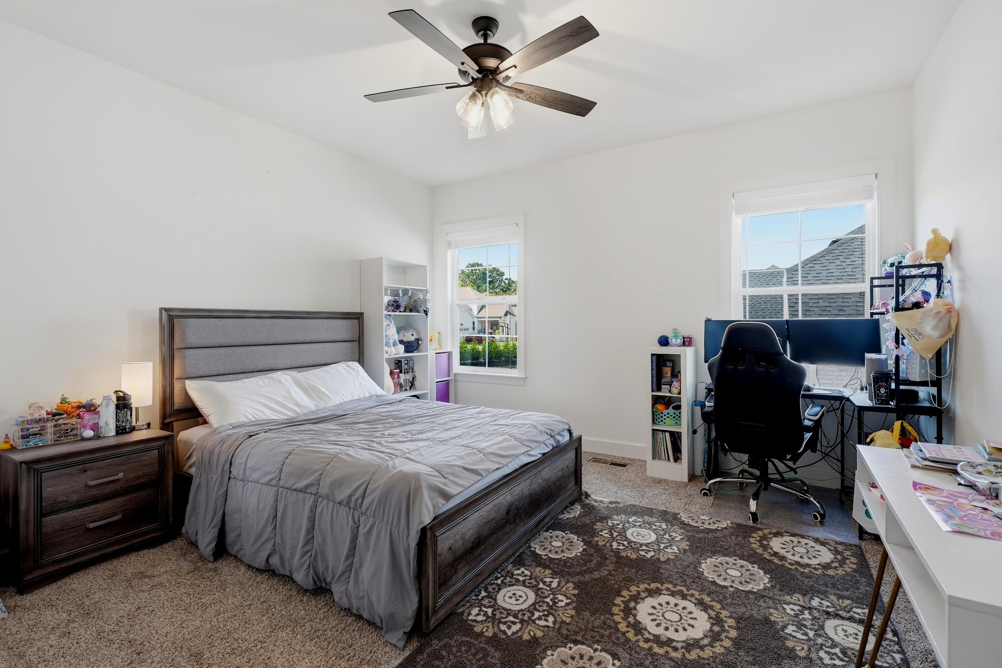 2037 Bocage Cir Property Photo 48