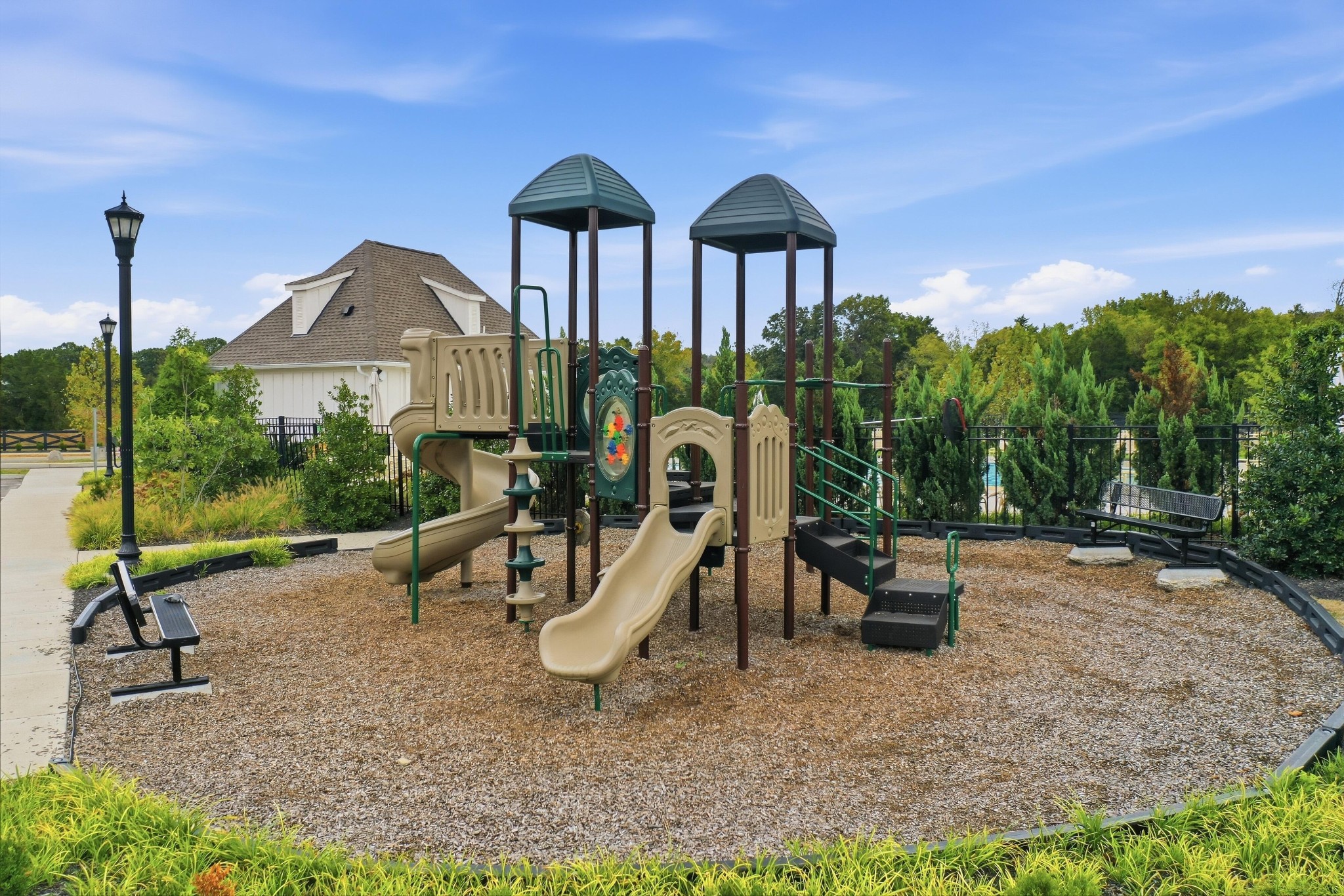 2037 Bocage Cir Property Photo 89