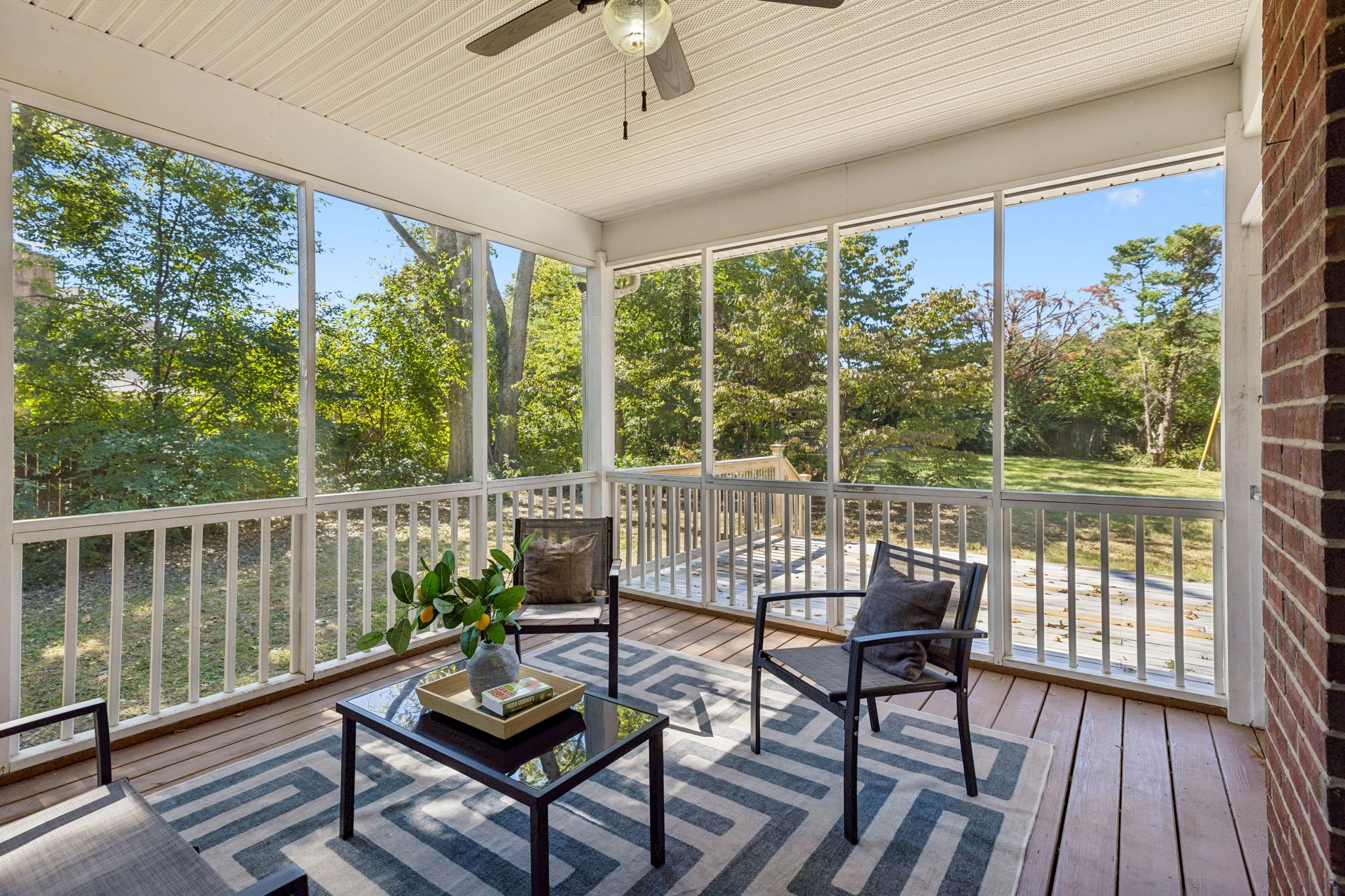 2308 Winder Cir Property Photo 5